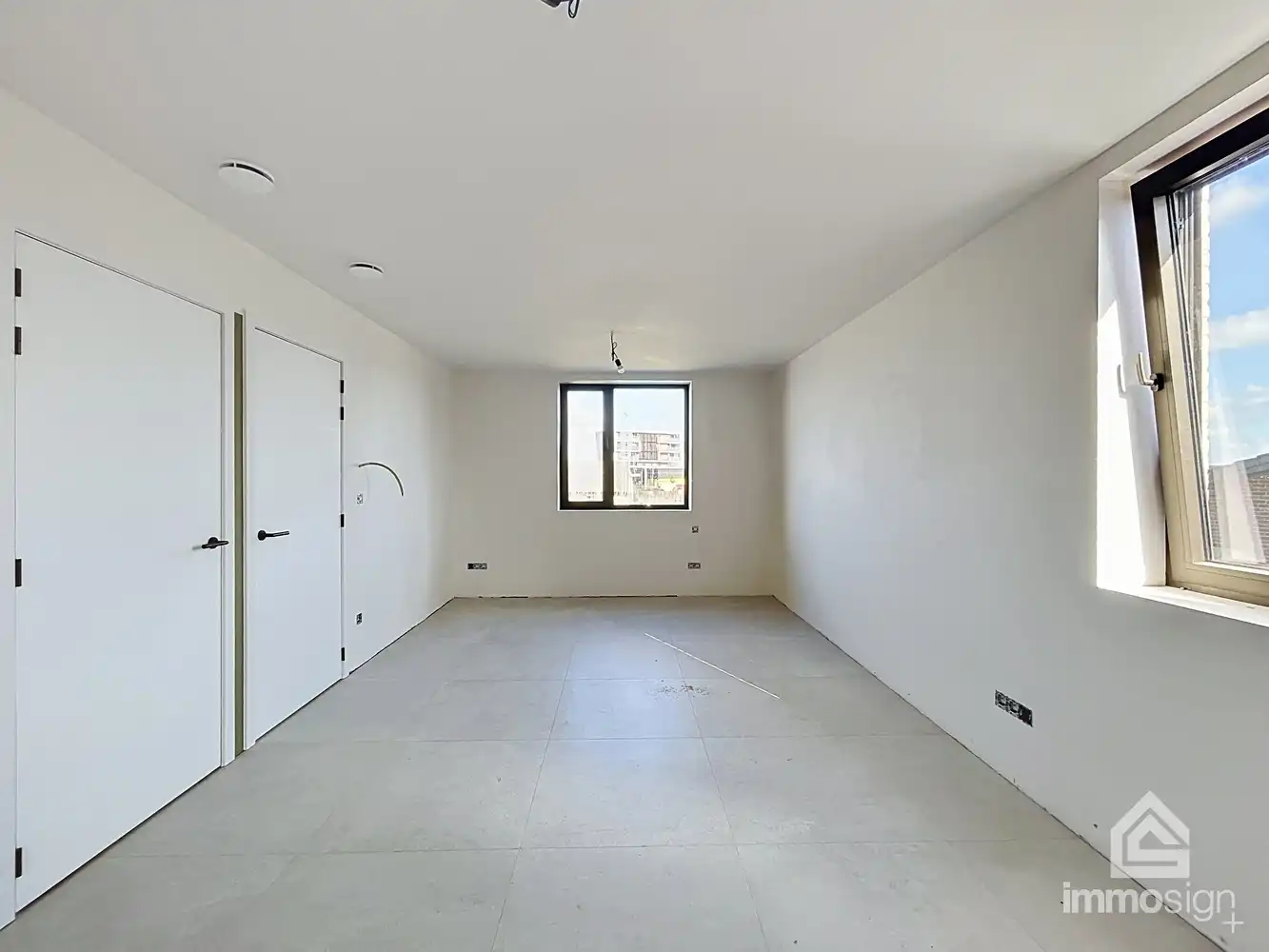 Moderne nieuwbouwwoning op toplocatie in Bree – comfortabel, energiezuinig en volledig afgewerkt foto 18
