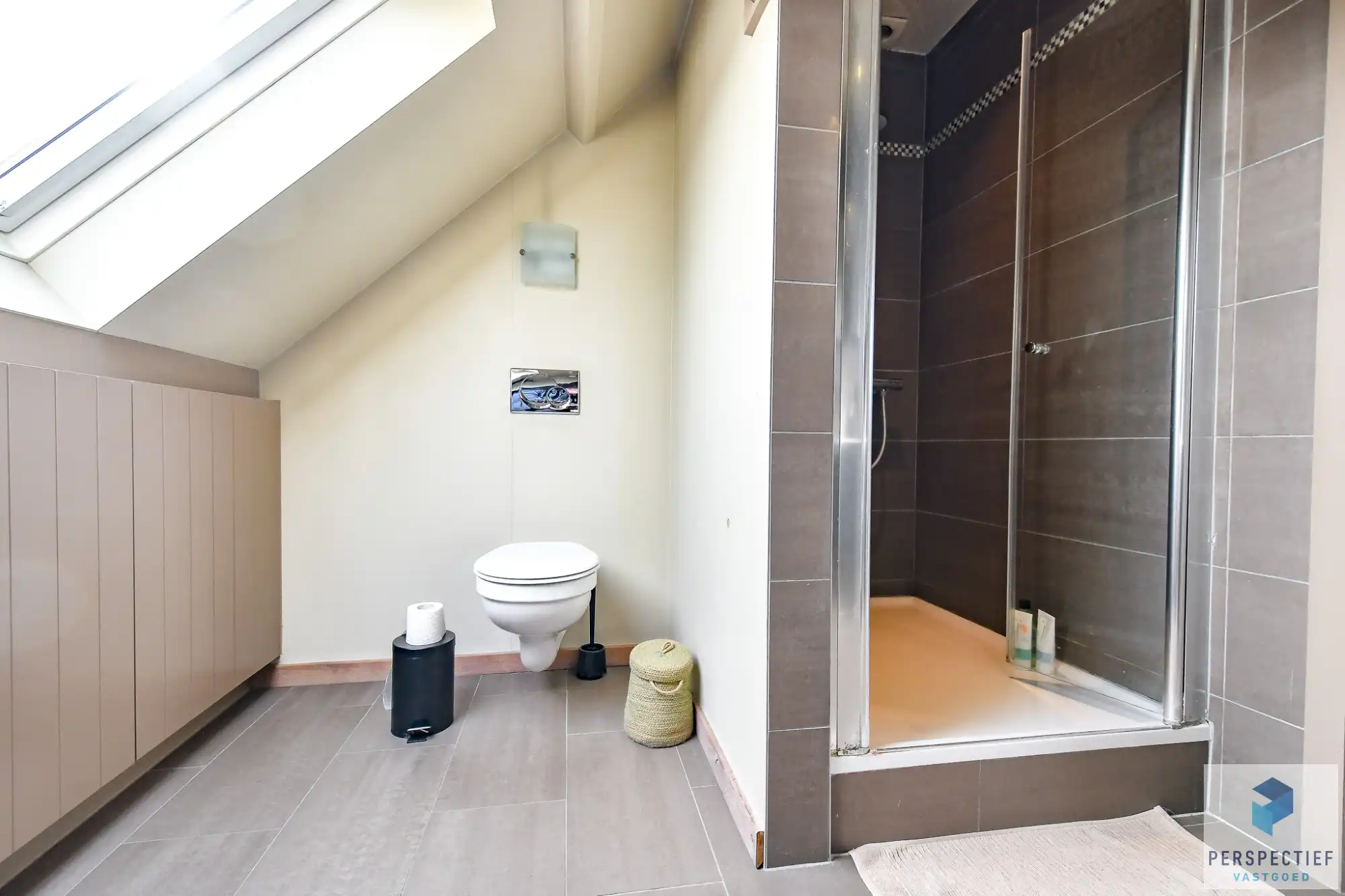 Lichtrijk appartement met 3 slaapkamers, garage en terras foto 18