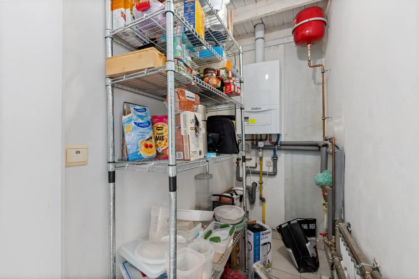 Instapklare halfopen woning te huur in het landelijke Lapscheure met prachtig open zicht op de velden foto 10