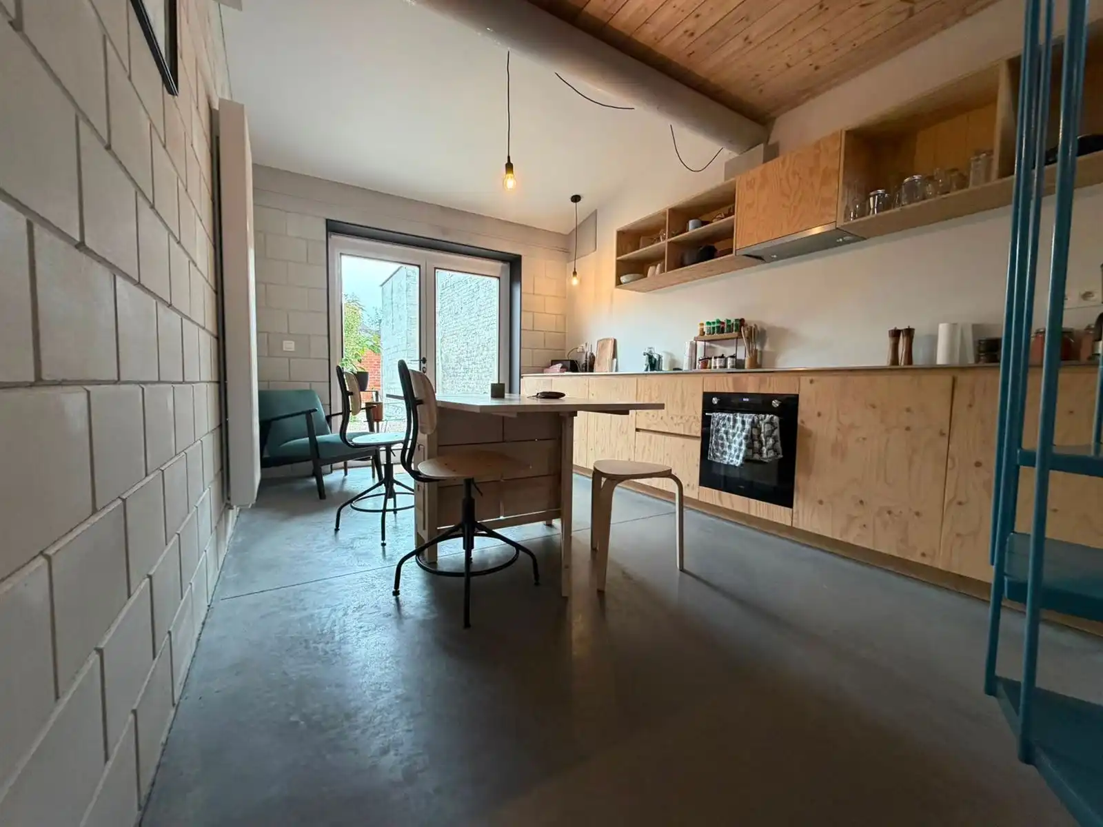 Quadruplex TE HUUR in centrum Gooik  foto 7