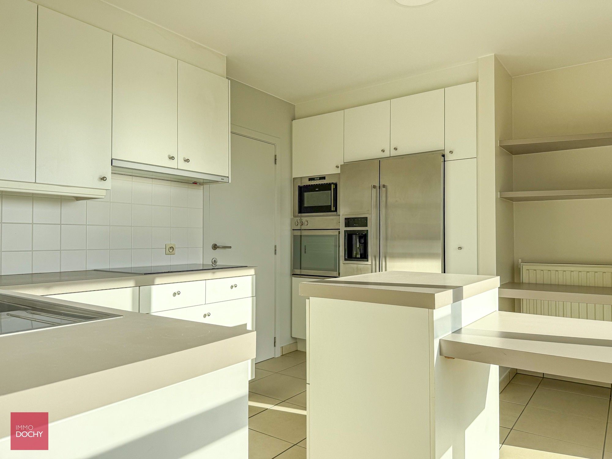 Instapklare PENTHOUSE met grote terrassen en groen verzicht | Potegemstraat foto 3