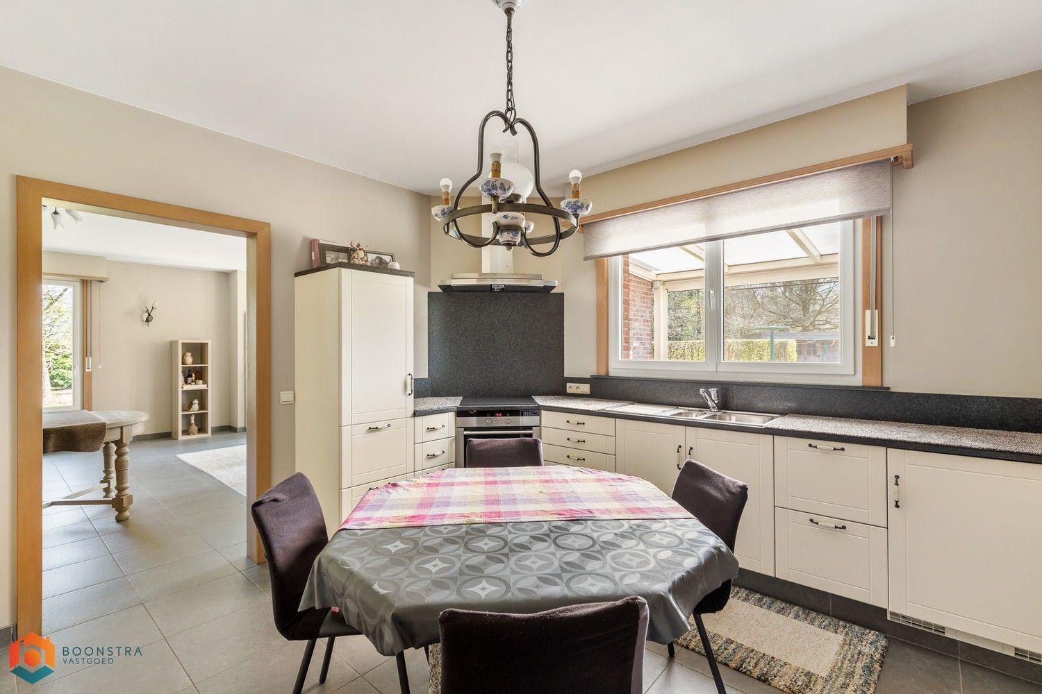 Gelijkvloerse villa met tal van mogelijkheden op ruim perceel (3314m²) te Putte foto 4