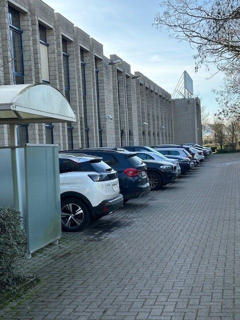 Gebouw te huur foto 11