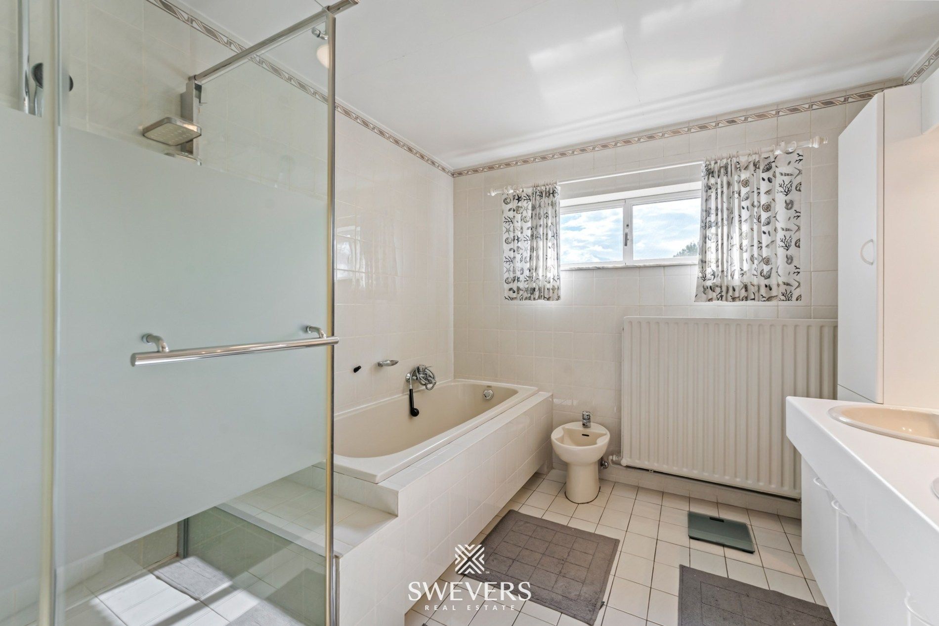 Karaktervolle woning met 3 slaapkamers vlakbij centrum Zonhoven foto 26