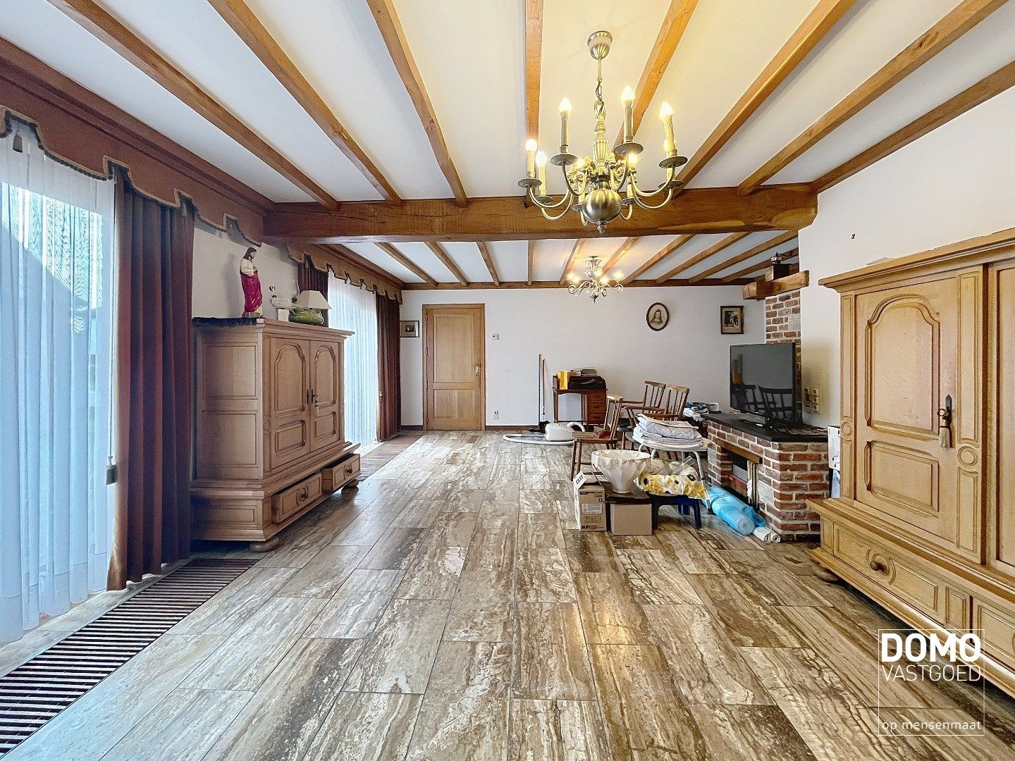 Authentieke open bebouwing met bijgebouwen en renovatiepotentieel in Tuilt-Kuringen foto 5