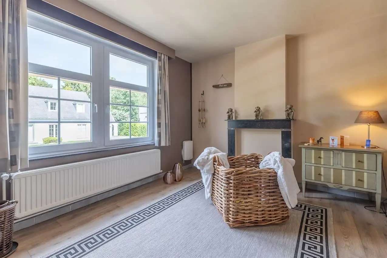 Karaktervolle en instapklare woning met zonnige tuin nabij het Gras- en Crauwelsbos foto 33