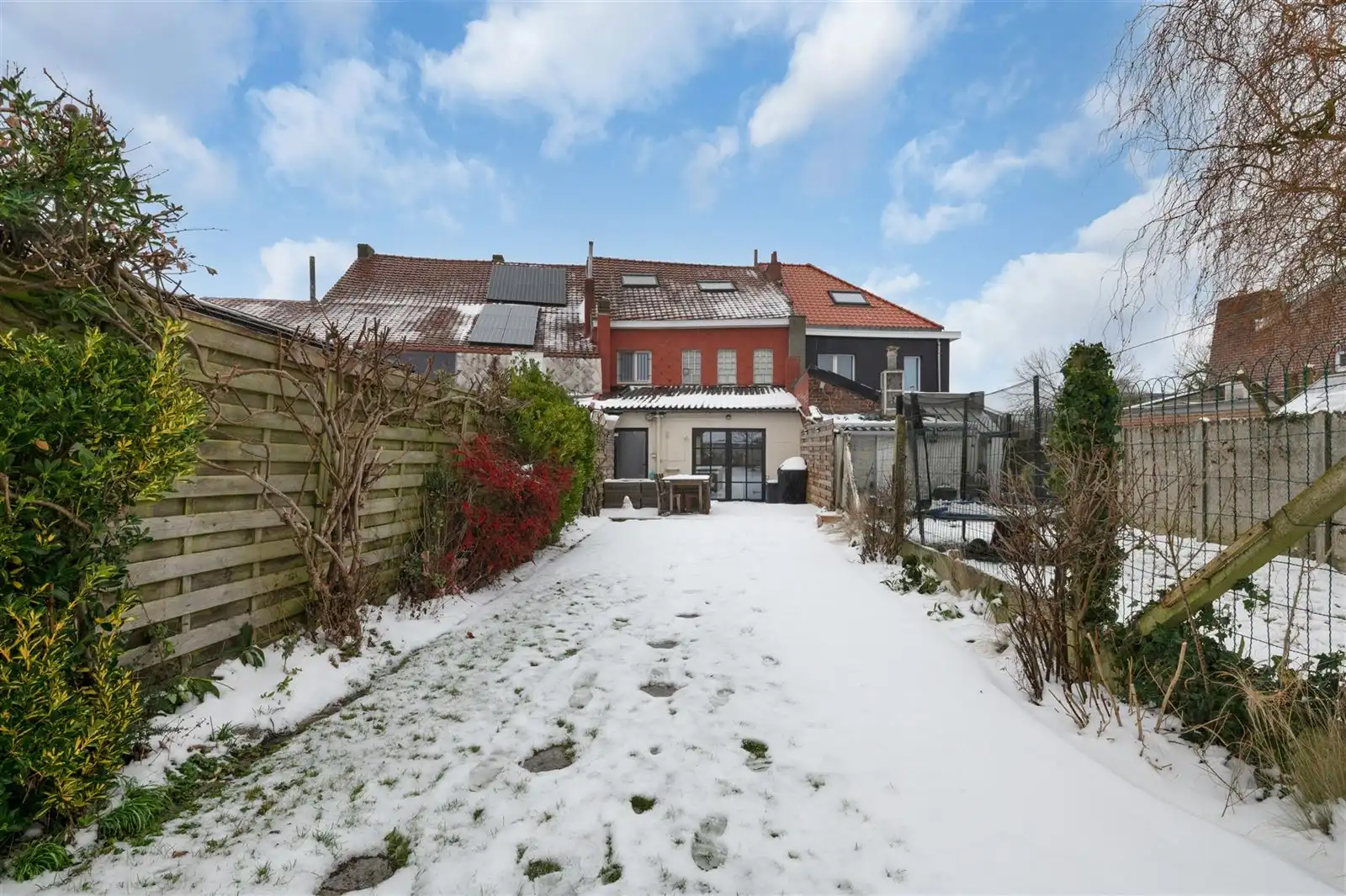 gezinswoning met tuin op 2are95 foto 2