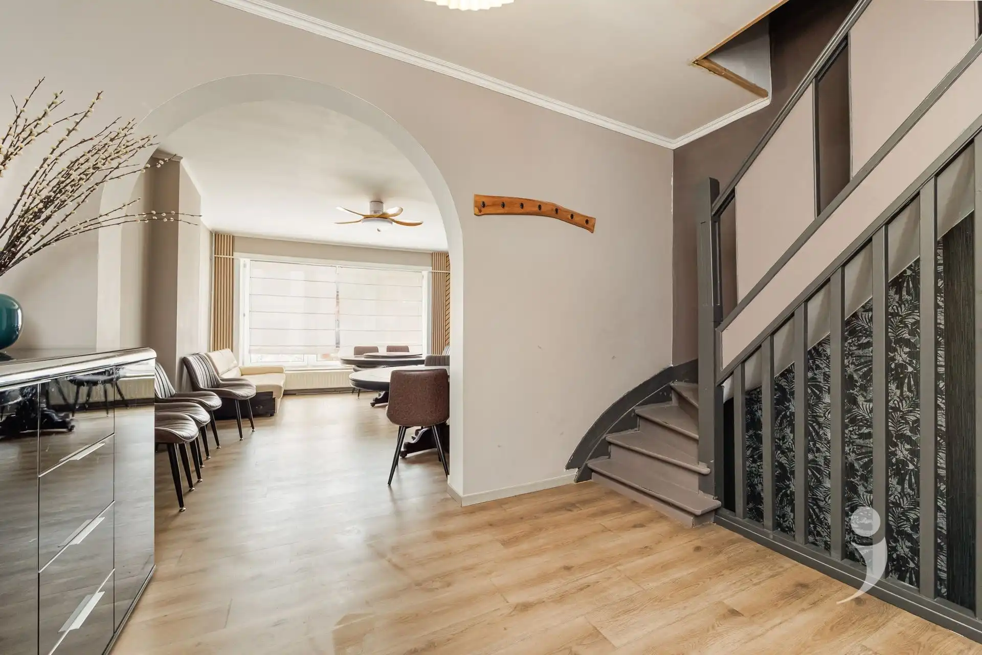 Zeer ruime woning aan de Becker-Remyplein! foto 9