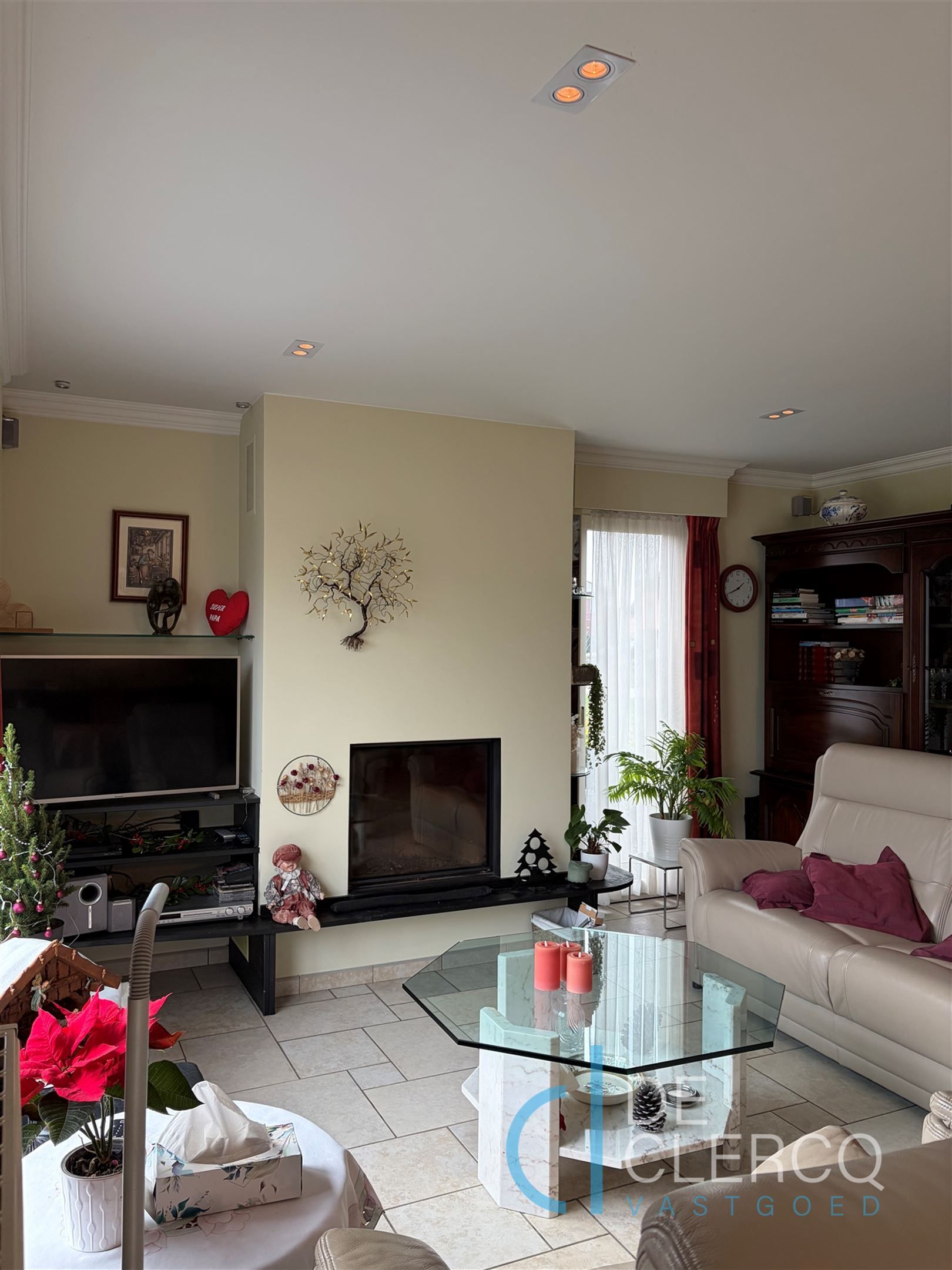 Ruime, vrijstaande woning te huur in Lochristi!  foto 3