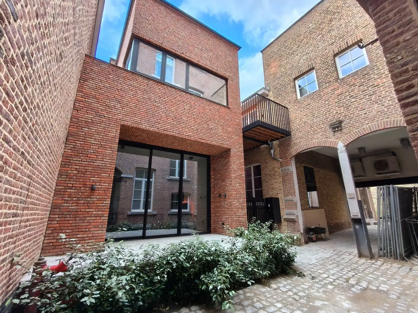 DUPLEX APPARTEMENT MET GROOT TERRAS foto 2