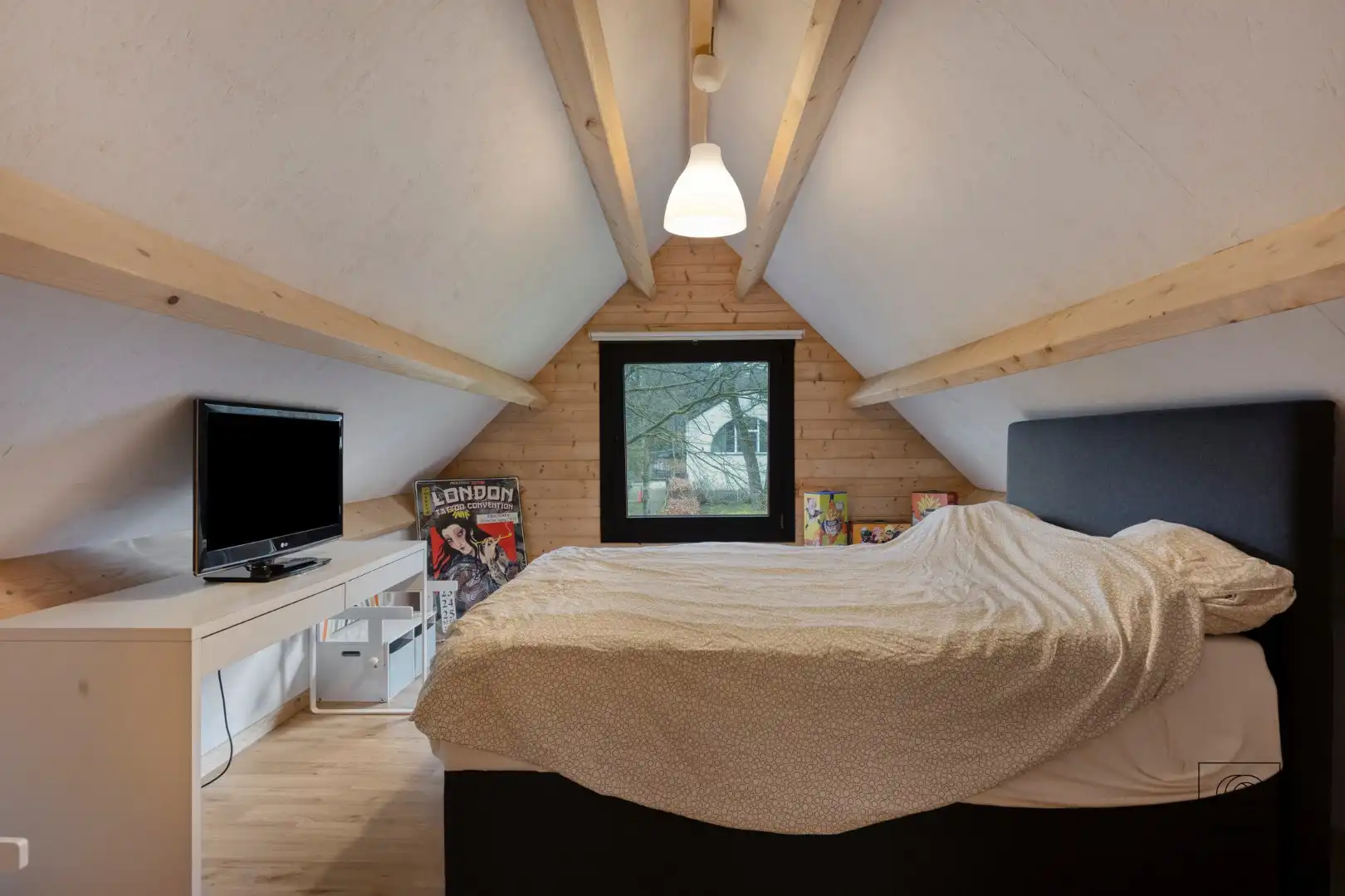 Lichtrijke en ruime villa van 338 m² met ingebouwd zwembad en tal van mogelijkheden voor co-housing of kangoeroewonen! foto 28