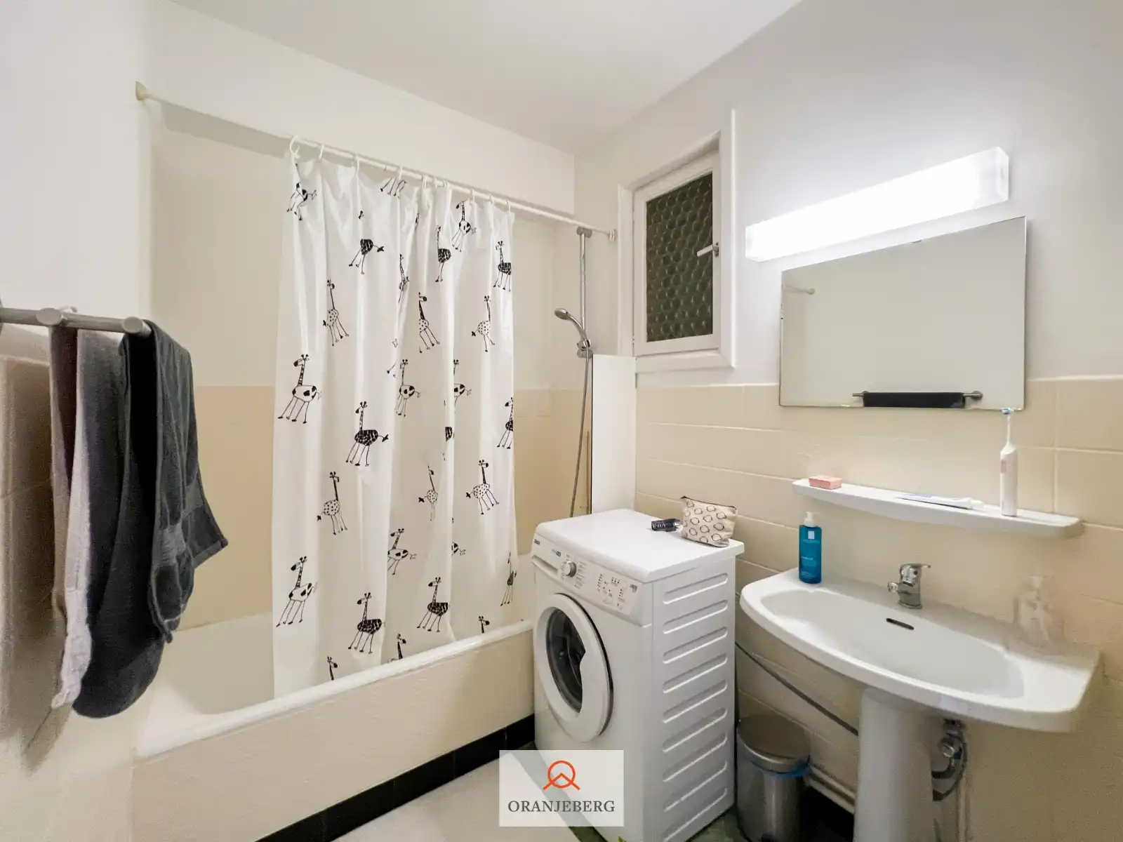 2-slaapkamer appartement vlakbij het Zuidpark! foto 30