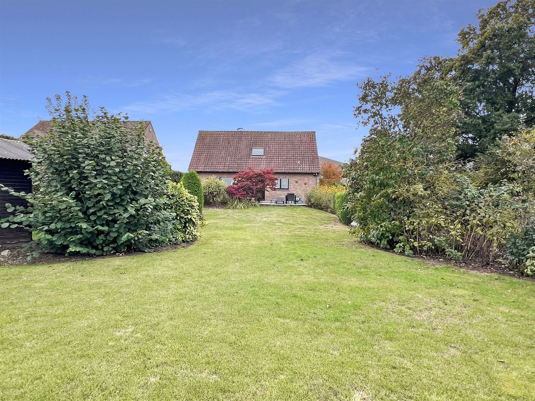 Ruime, goed onderhouden villa met prachtig uitzicht foto 6