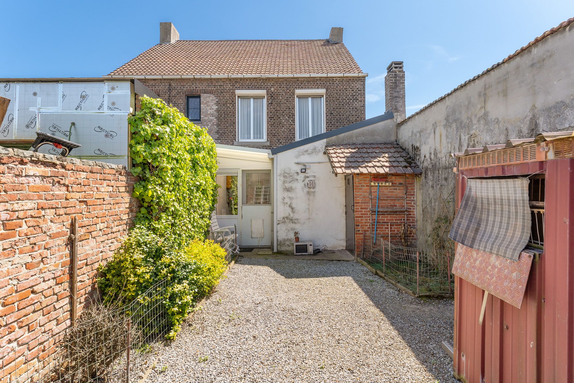 Te renoveren woning met bouwgrond te koop in de Kanaallaan 55 te Bree voor 262.000 euro! foto 21