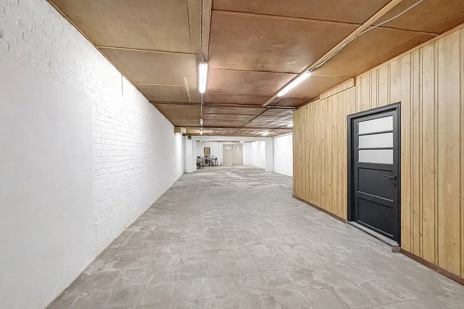 Magazijnruimte op Strategische Locatie in Denderleeuw foto 4