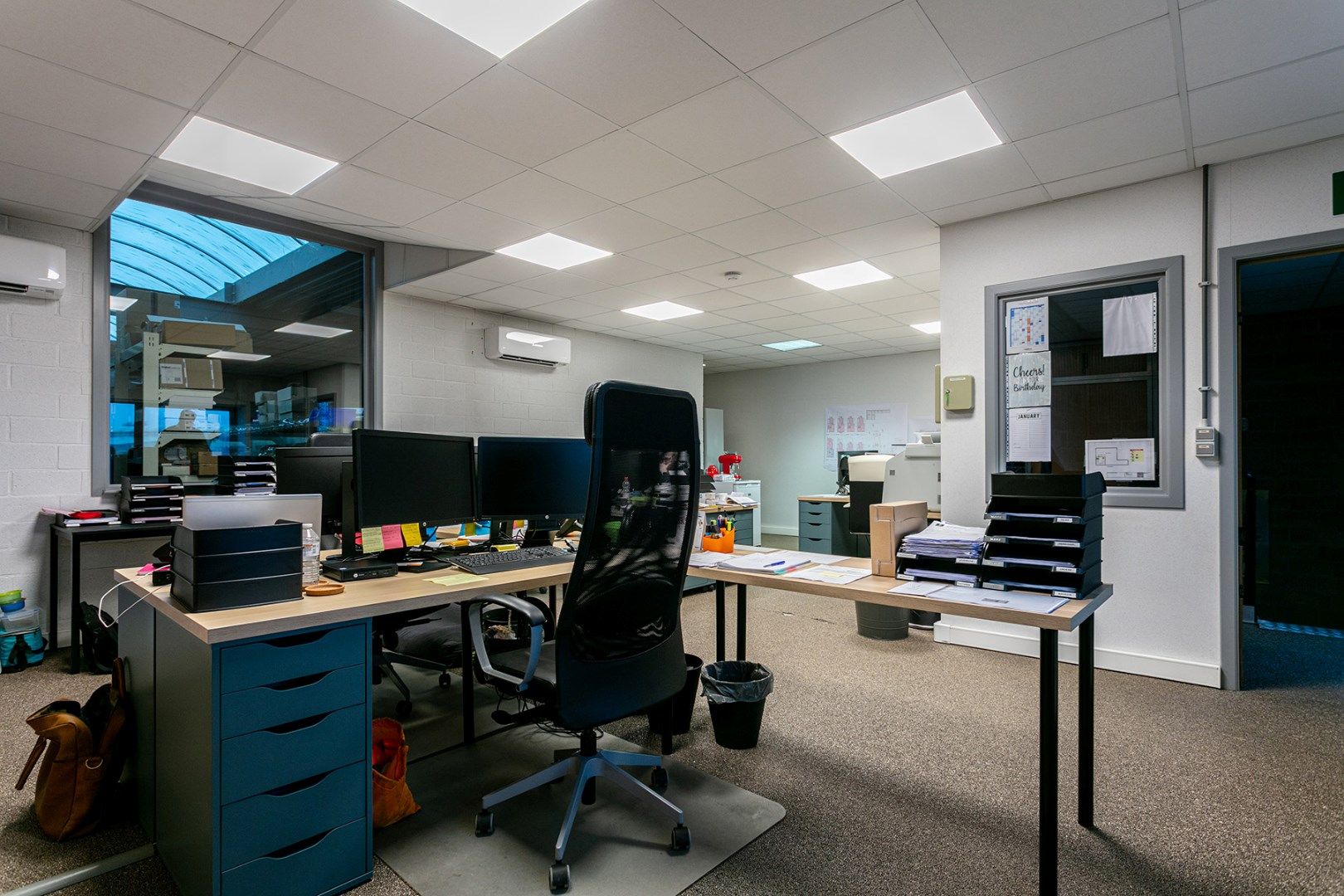 Uw ideale KMO-unit in Lille – Instapklaar en strategisch gelegen! foto 5