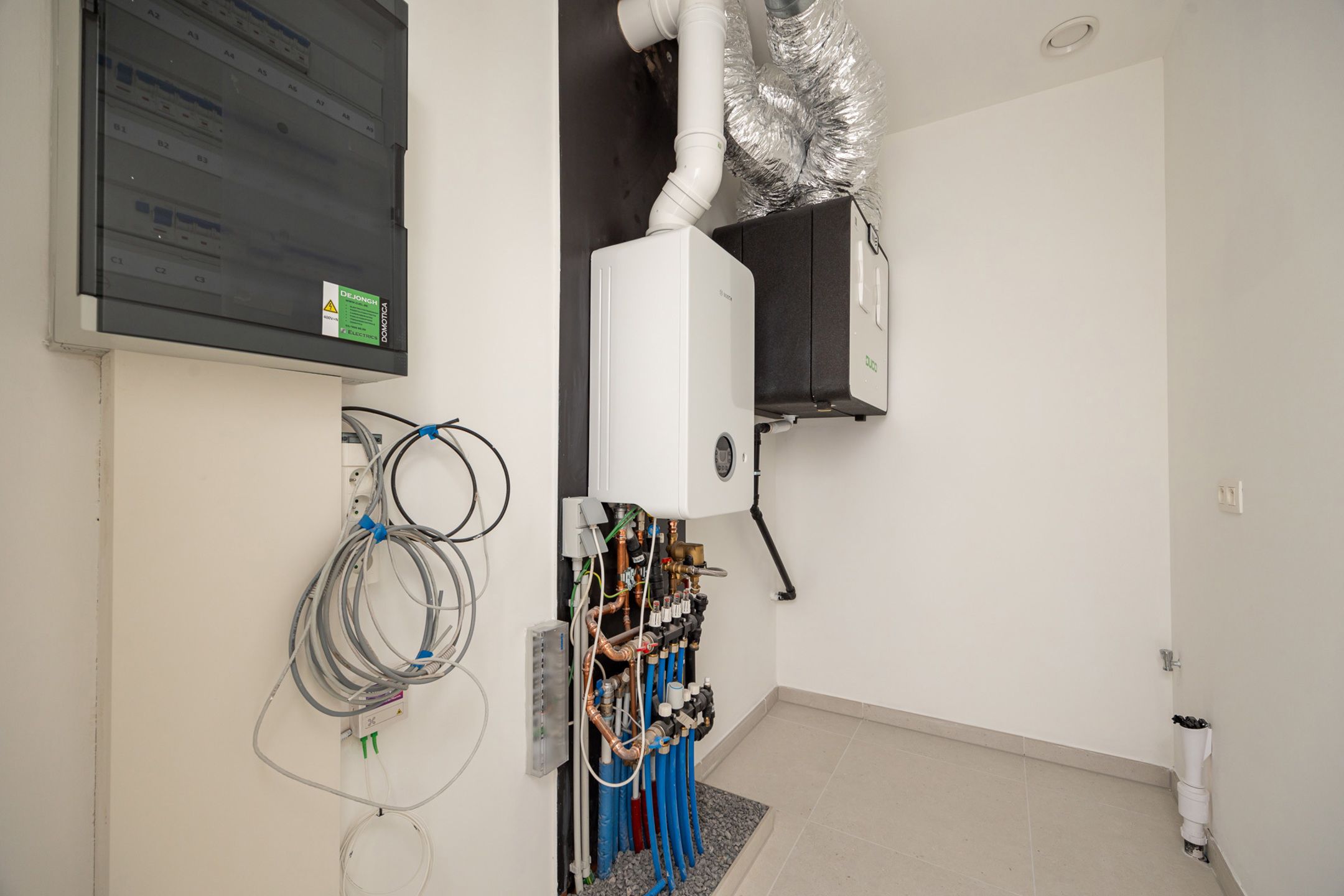 Nieuwbouw appartement met terras en kelderberging  foto 8