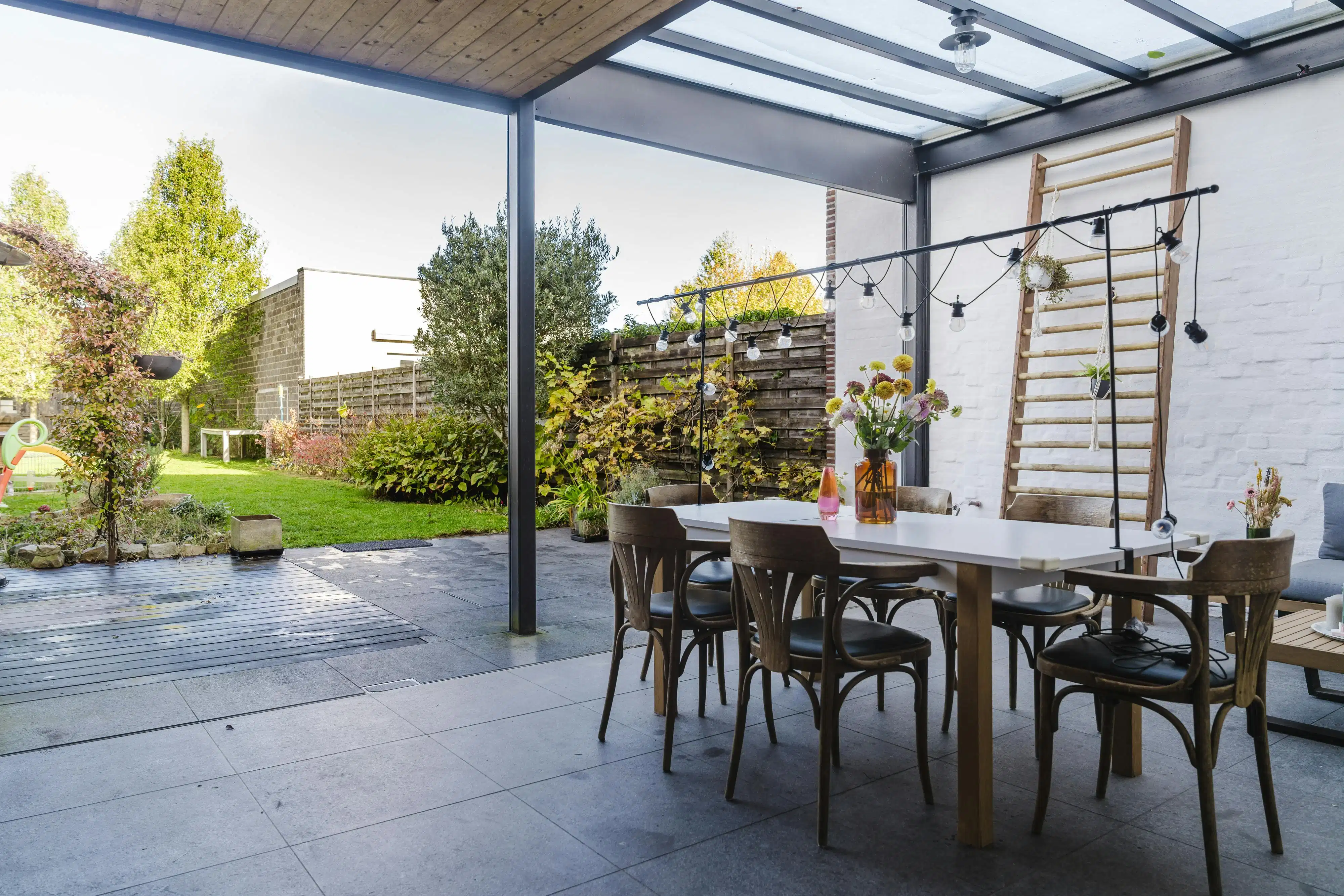 Instapklaar huis met 3 slaapkamers en tuin te koop in Wevelgem! foto 8