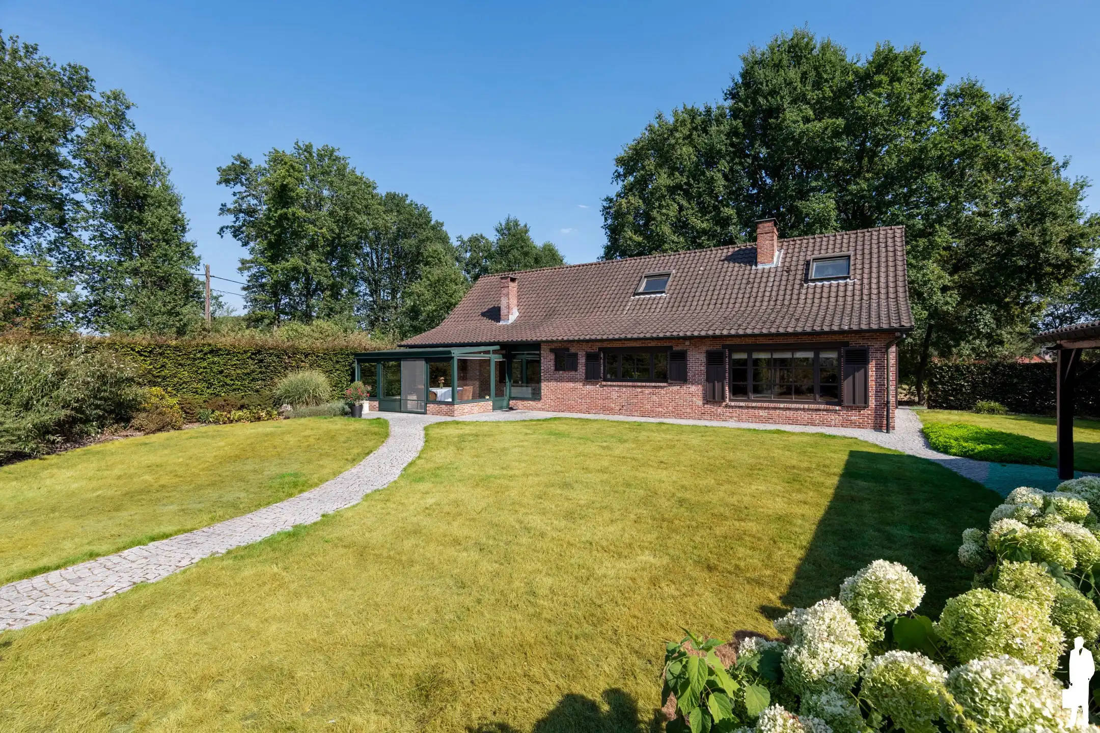 Uniek gelegen woning midden in agrarisch gebied; 3.435 m² foto 24