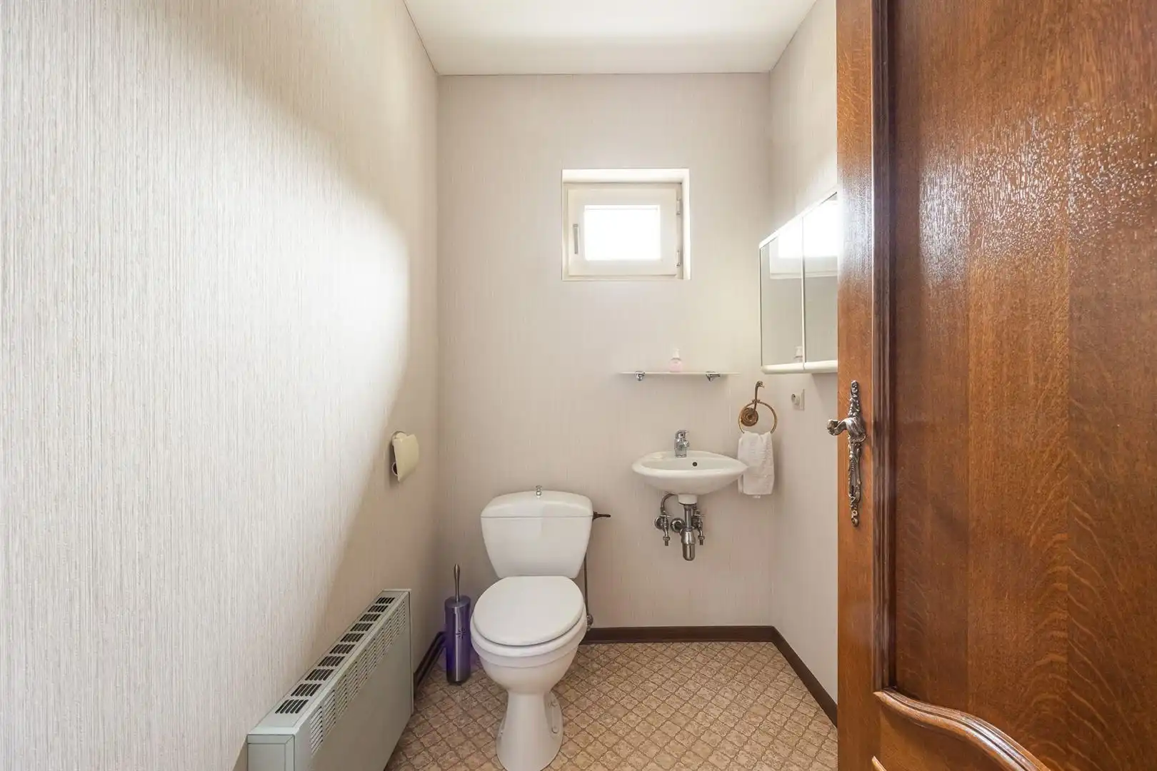 Charmante en karaktervolle woning met erg ruim bijgebouw.  foto 20