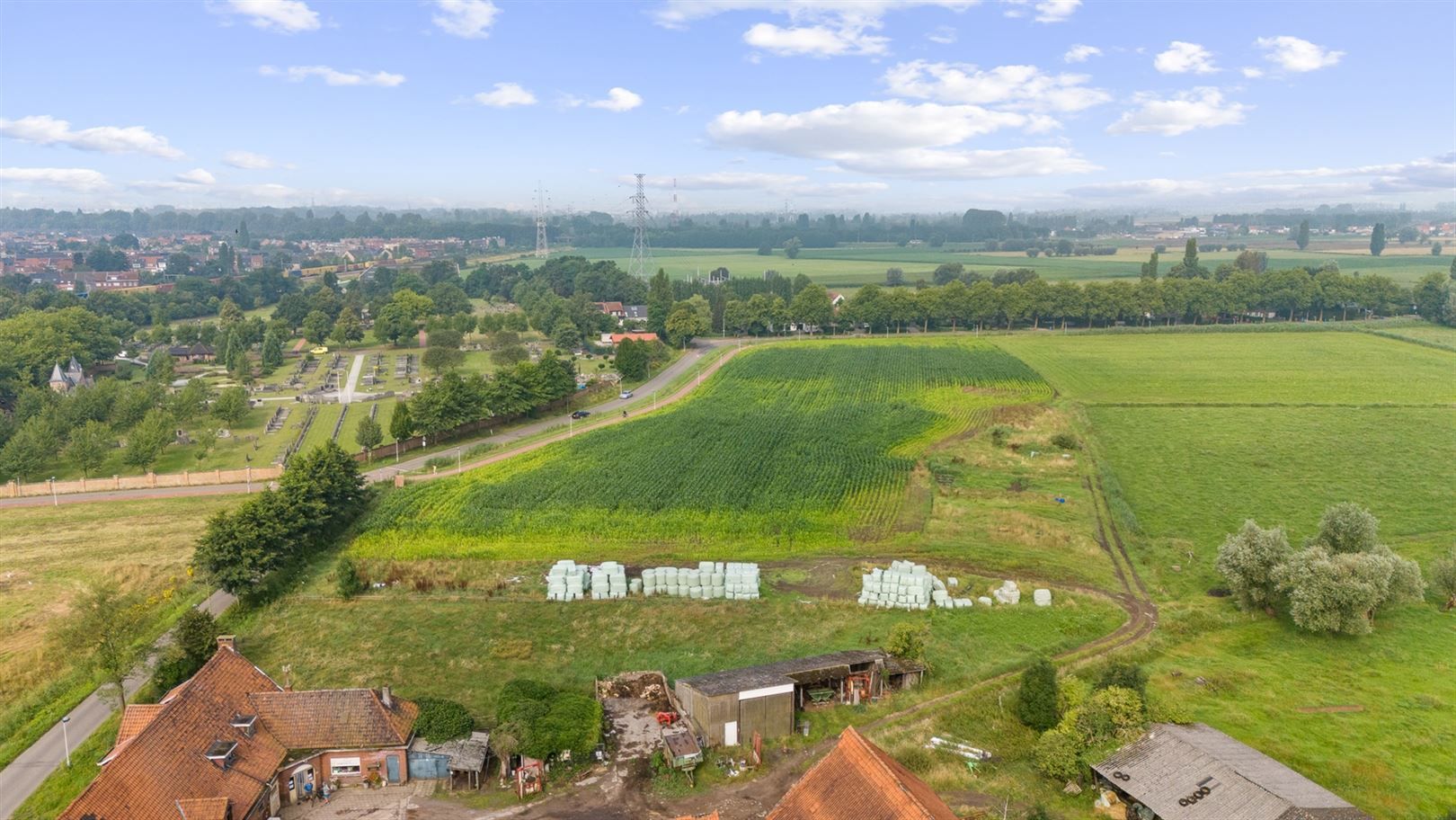 Boerderij met iets meer dan 38ha grond foto 20