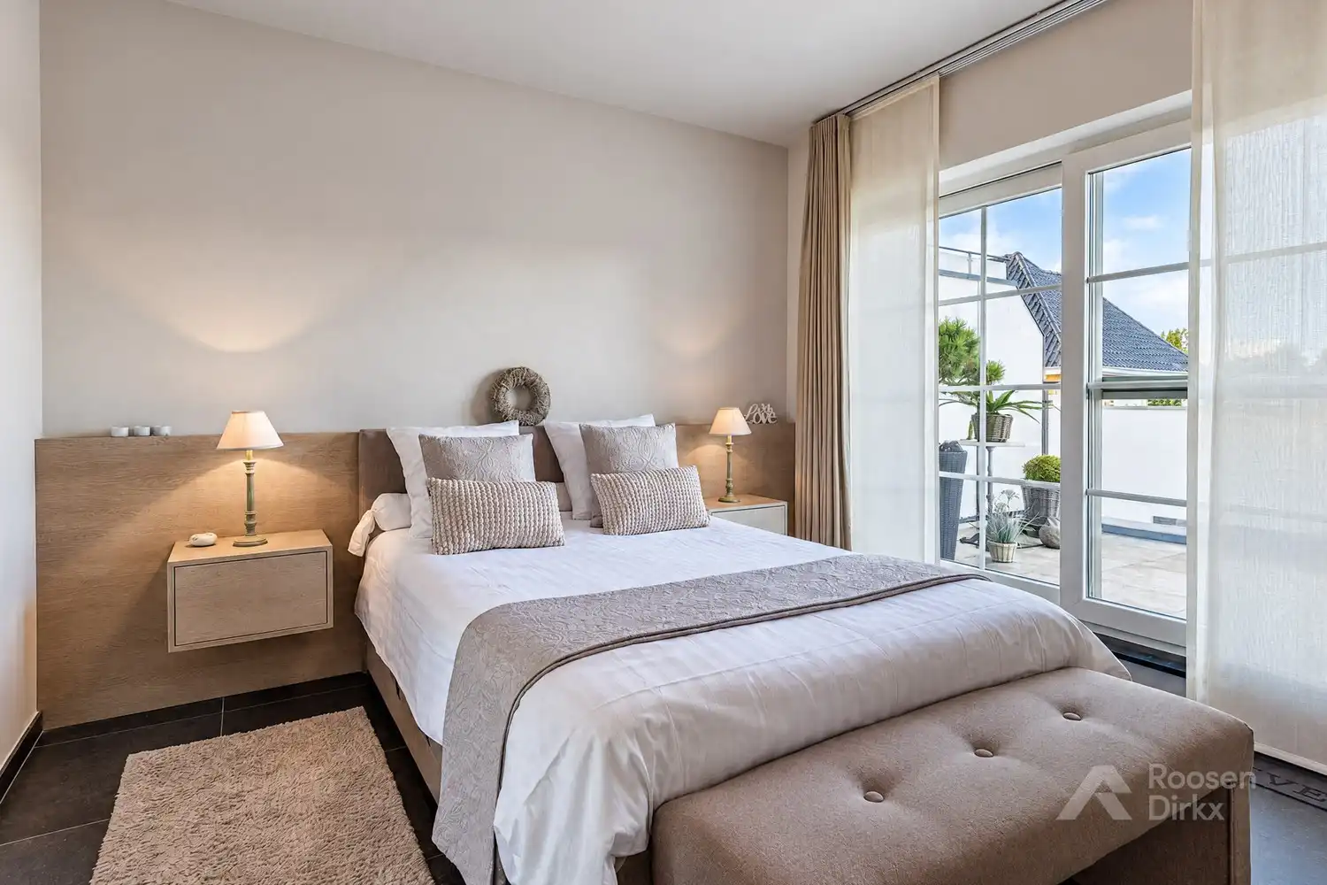 Luxe appartement (150m²) met 3 slaapkamers en 60m² terrassen te BREE. foto 21