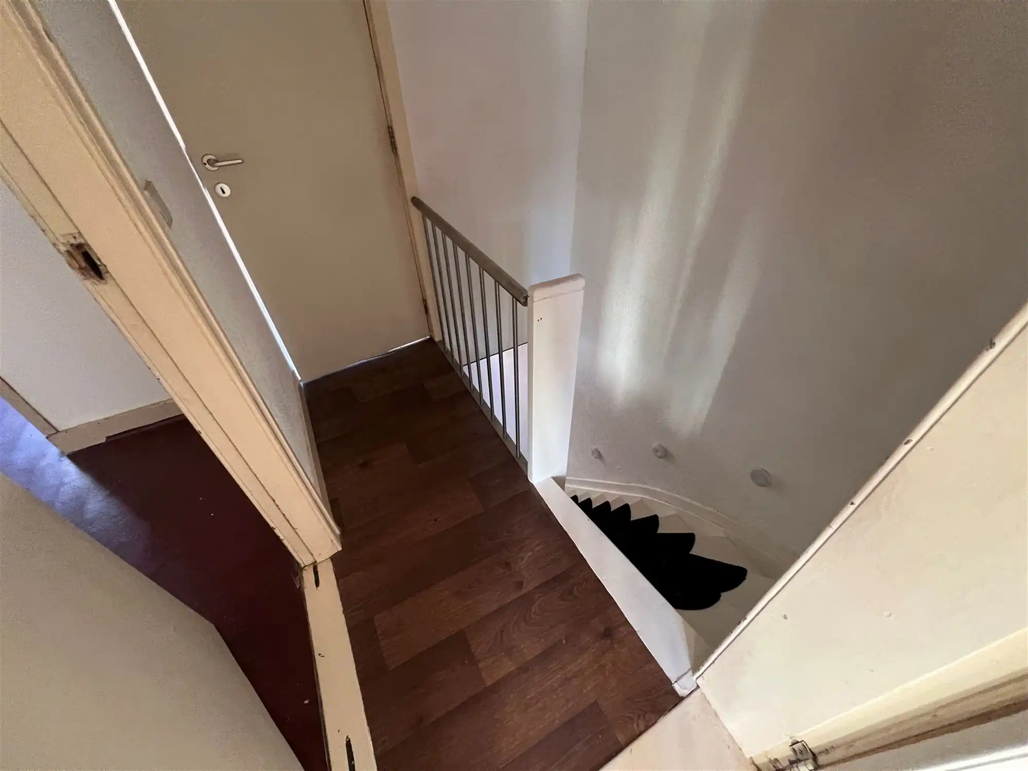 Huis met 3 slaapkamers en koer foto 20