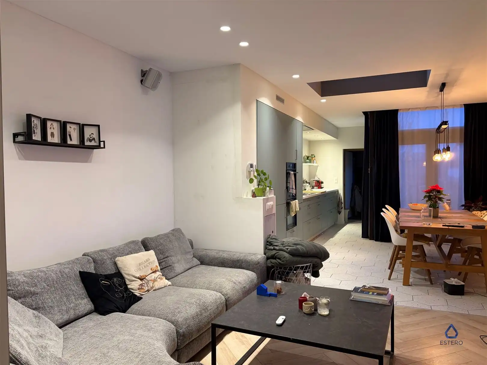 Gerenoveerde gezinswoning met 3 slaapkamers te Zwijnaarde foto 9