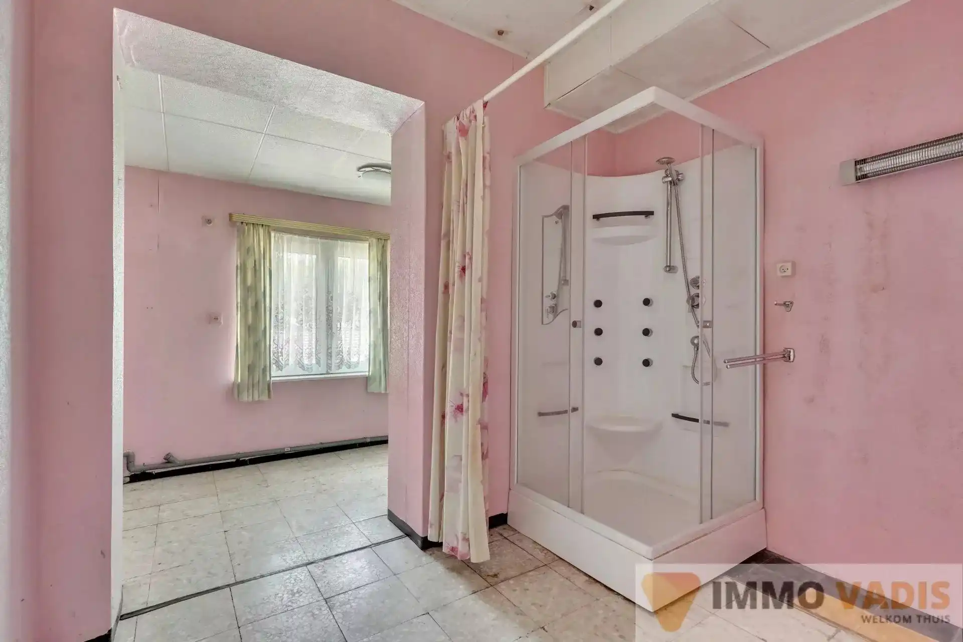 Halfopen woning foto 15