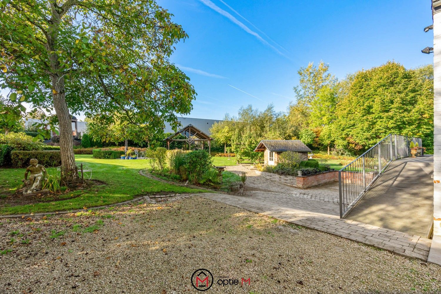 Karaktervolle villa met parktuin op een royaal perceel van 24a71 – vlakbij het centrum van Hasselt foto 29