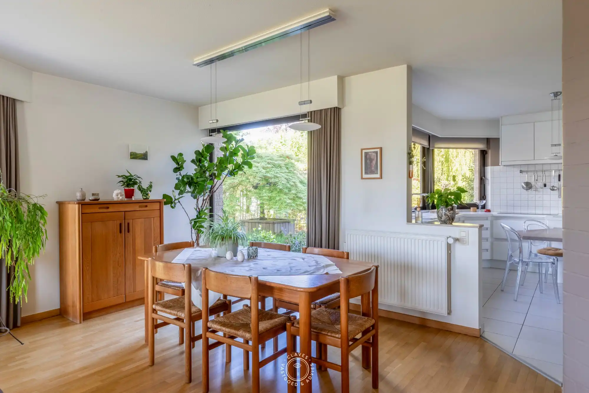 Landelijk wonen aan de rand van de stad foto 9