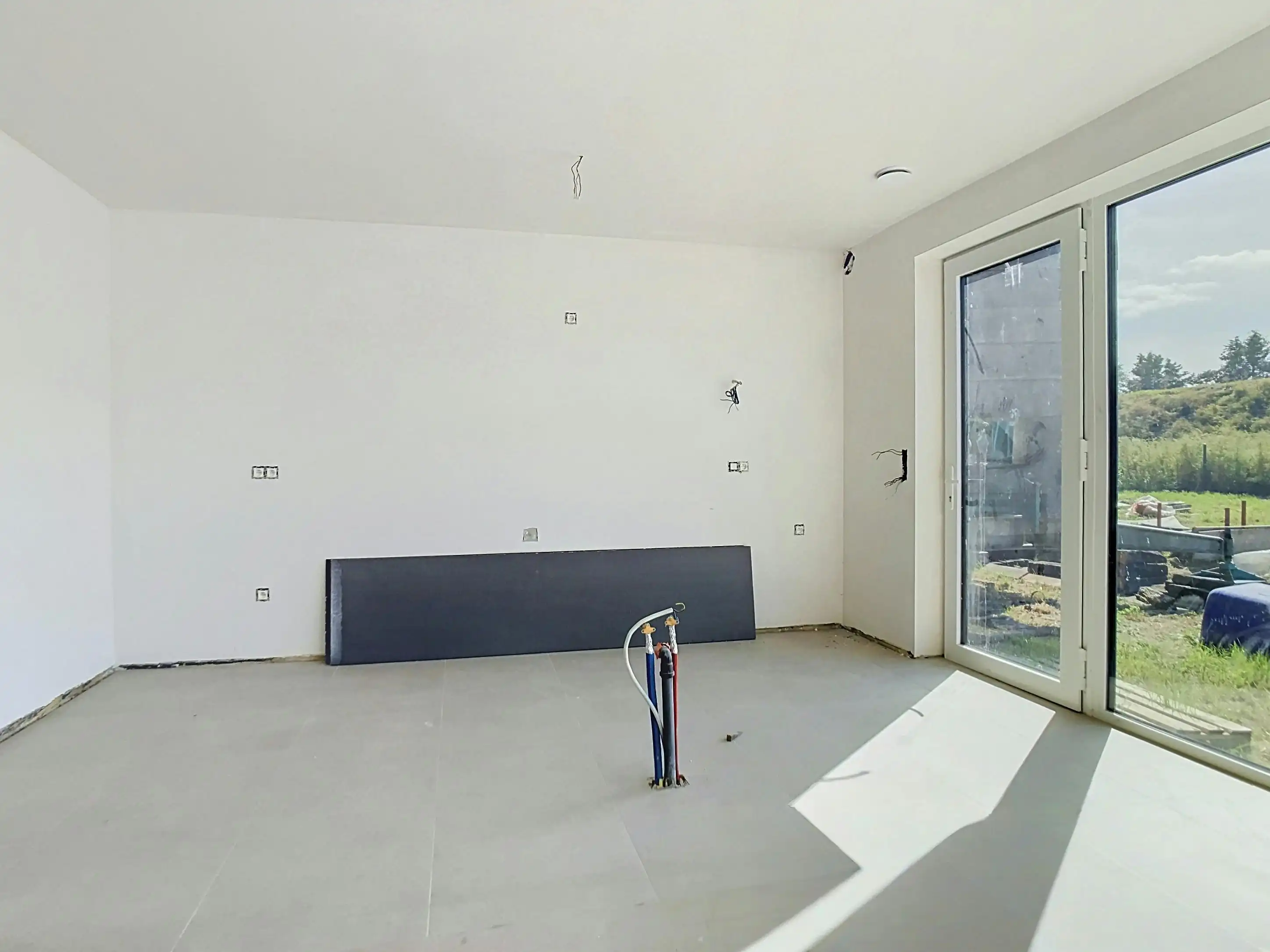 Nieuwbouwwoning met 4 slaapkamers te koop in Zwijndrecht foto 6
