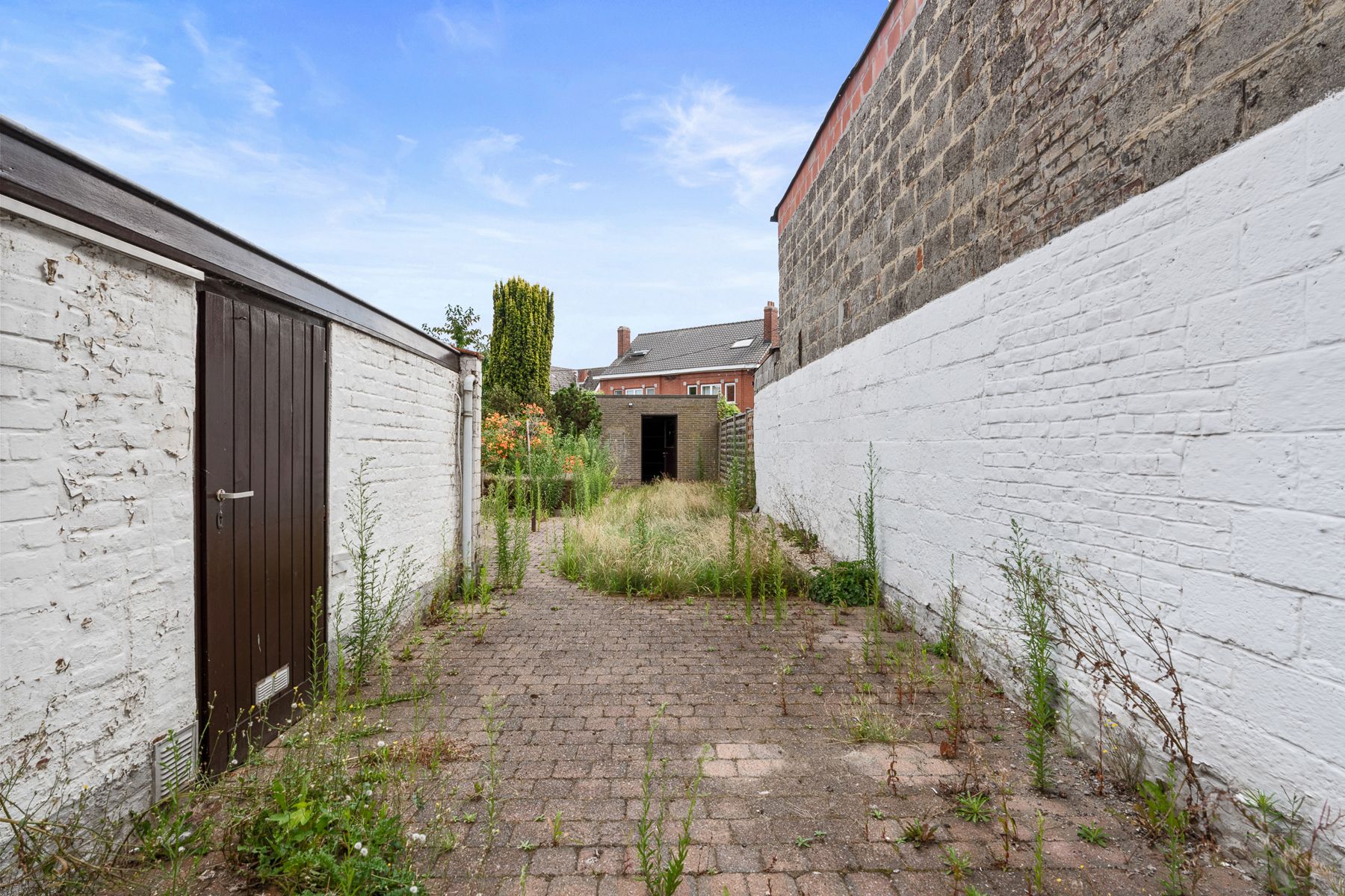 Geheel te renoveren woning nabij centrum Heusden foto 14
