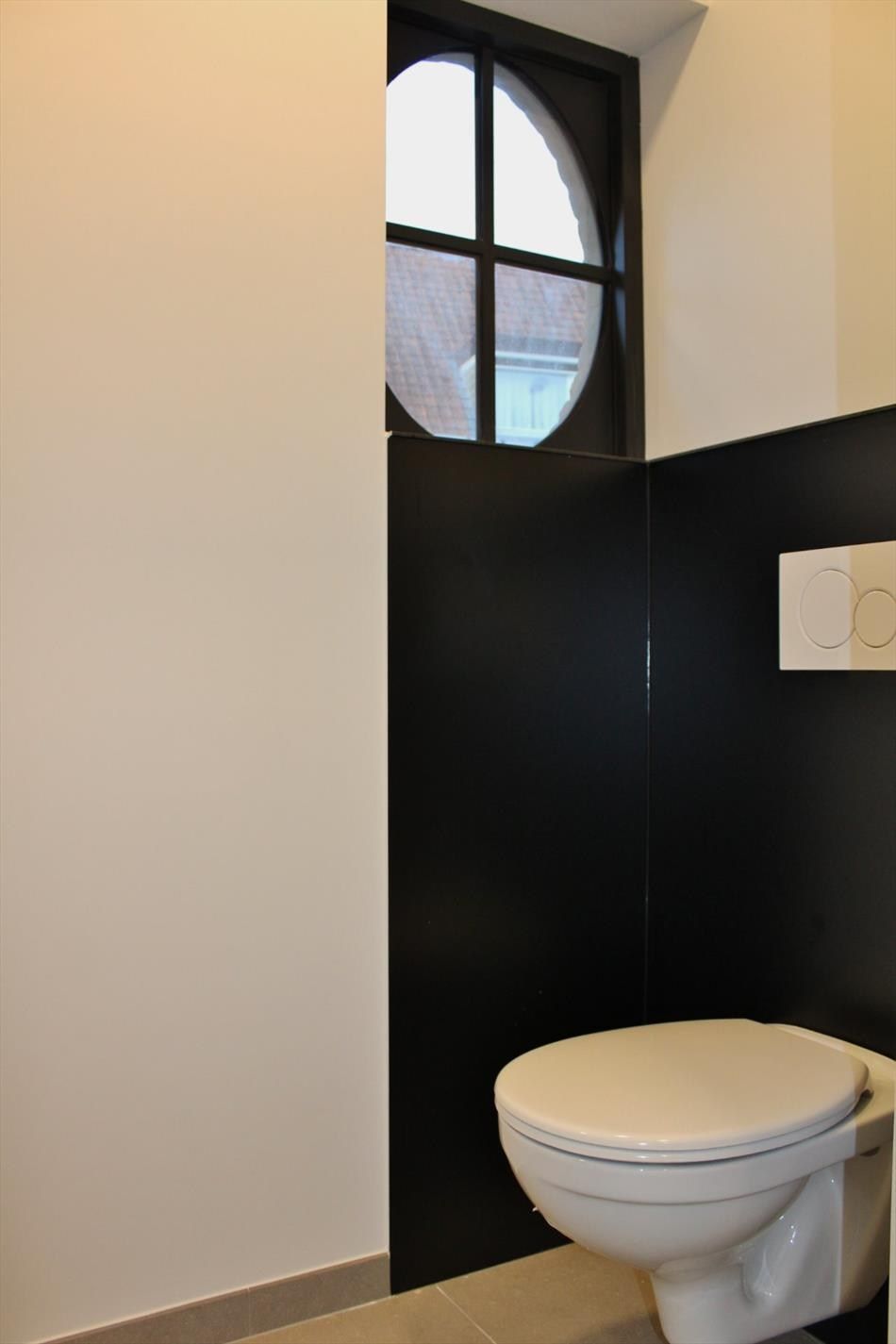 Prachtige instapklare nieuwbouwwoning met garage en tuin foto 3