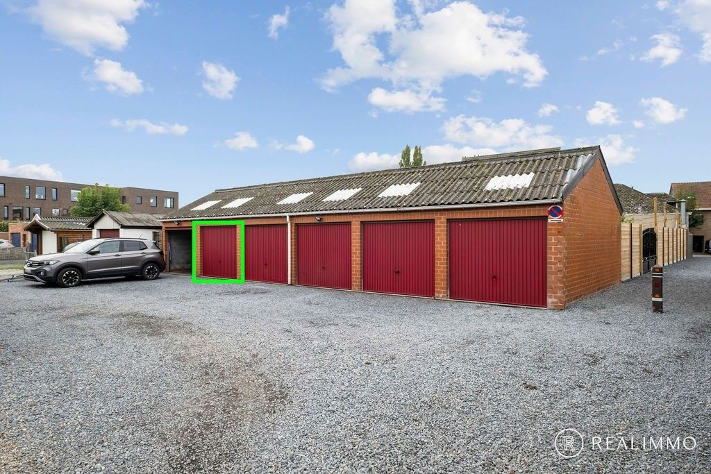 Duplexappartement met ruim terras in hartje Stasegem foto 11