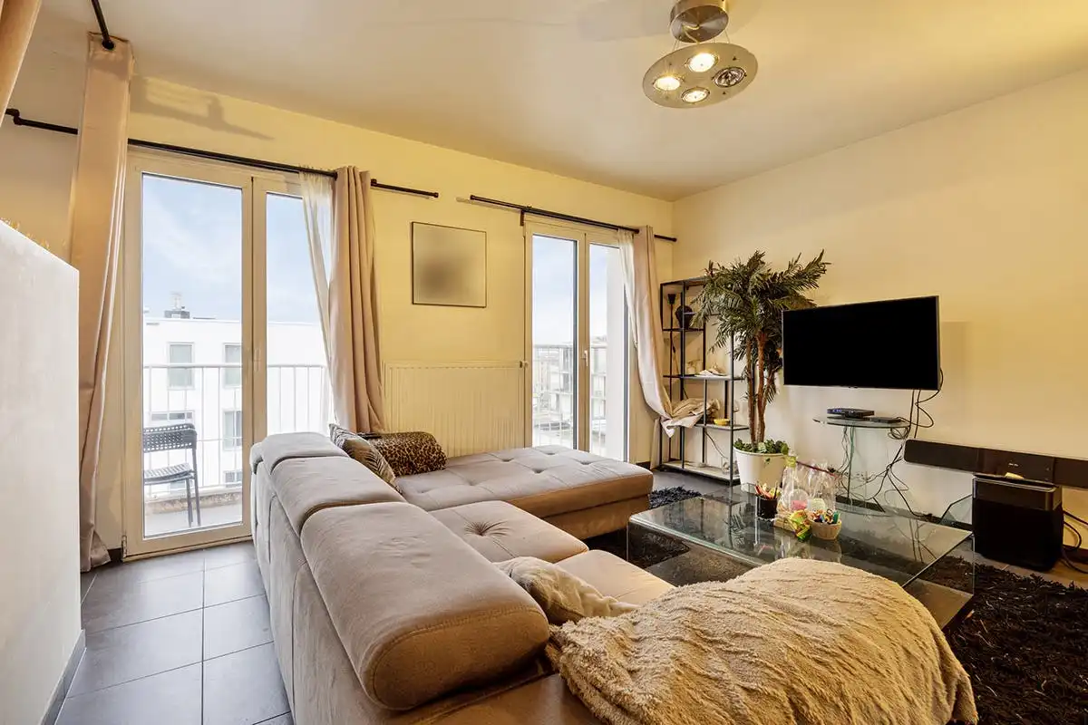 Penthouse Studio met zicht op Tour & Taxis te koop foto 5