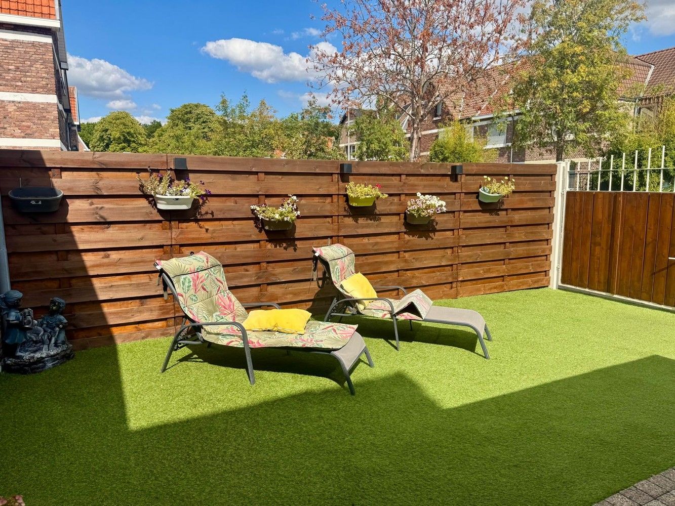 RUIME GEZINSWONING (H.O.B) MET TUIN EN TERRAS foto 7