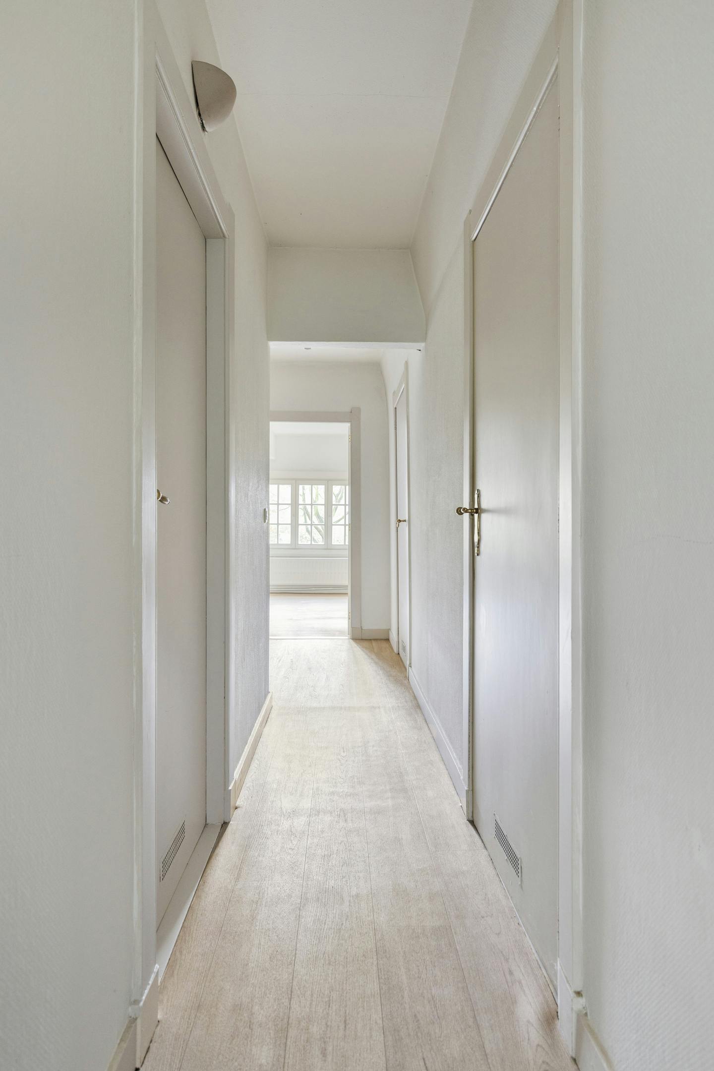 Charmant huis te koop in Putte-Kapellen met grote tuin foto 14