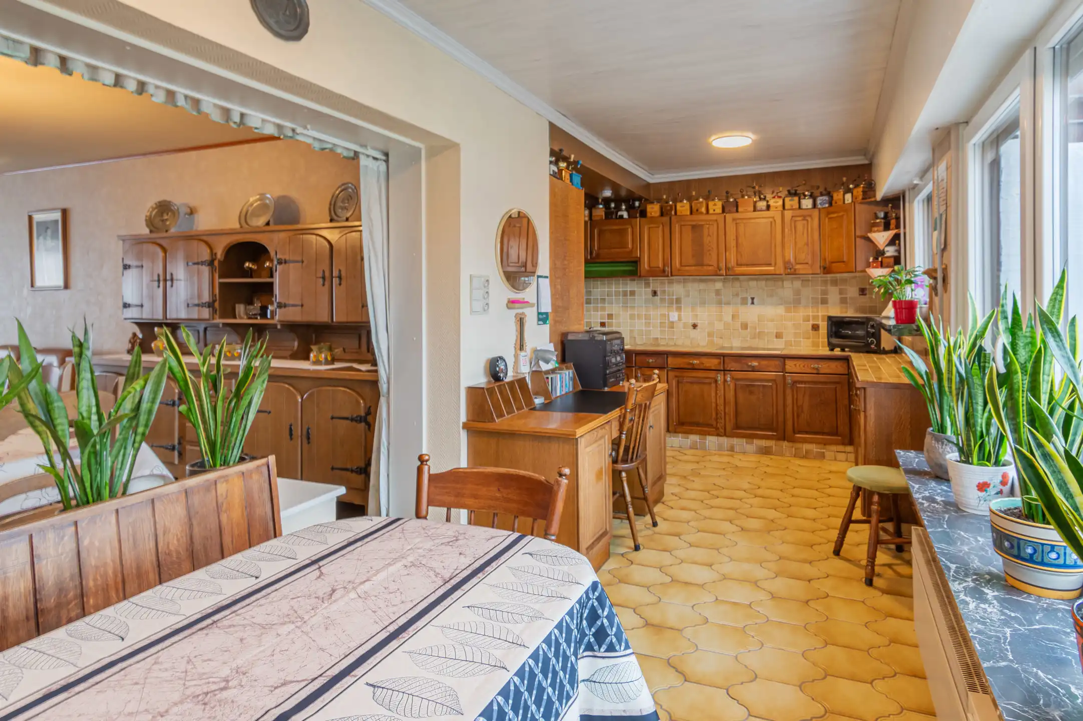 Op te frissen HOB met tuin en garage in Blaasveld foto 8