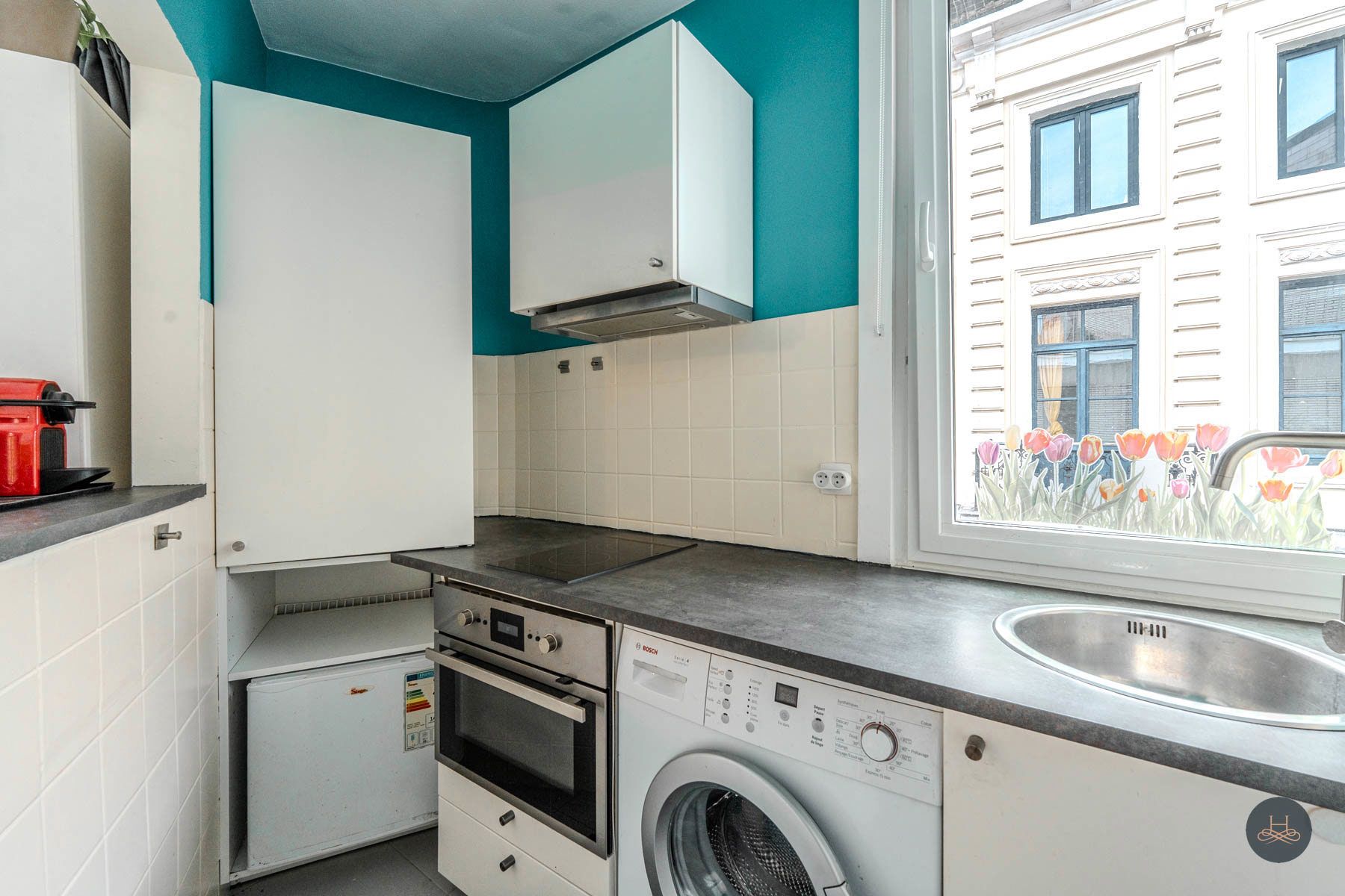 Lichtrijk, karaktervol appartement op uitstekende locatie foto 8