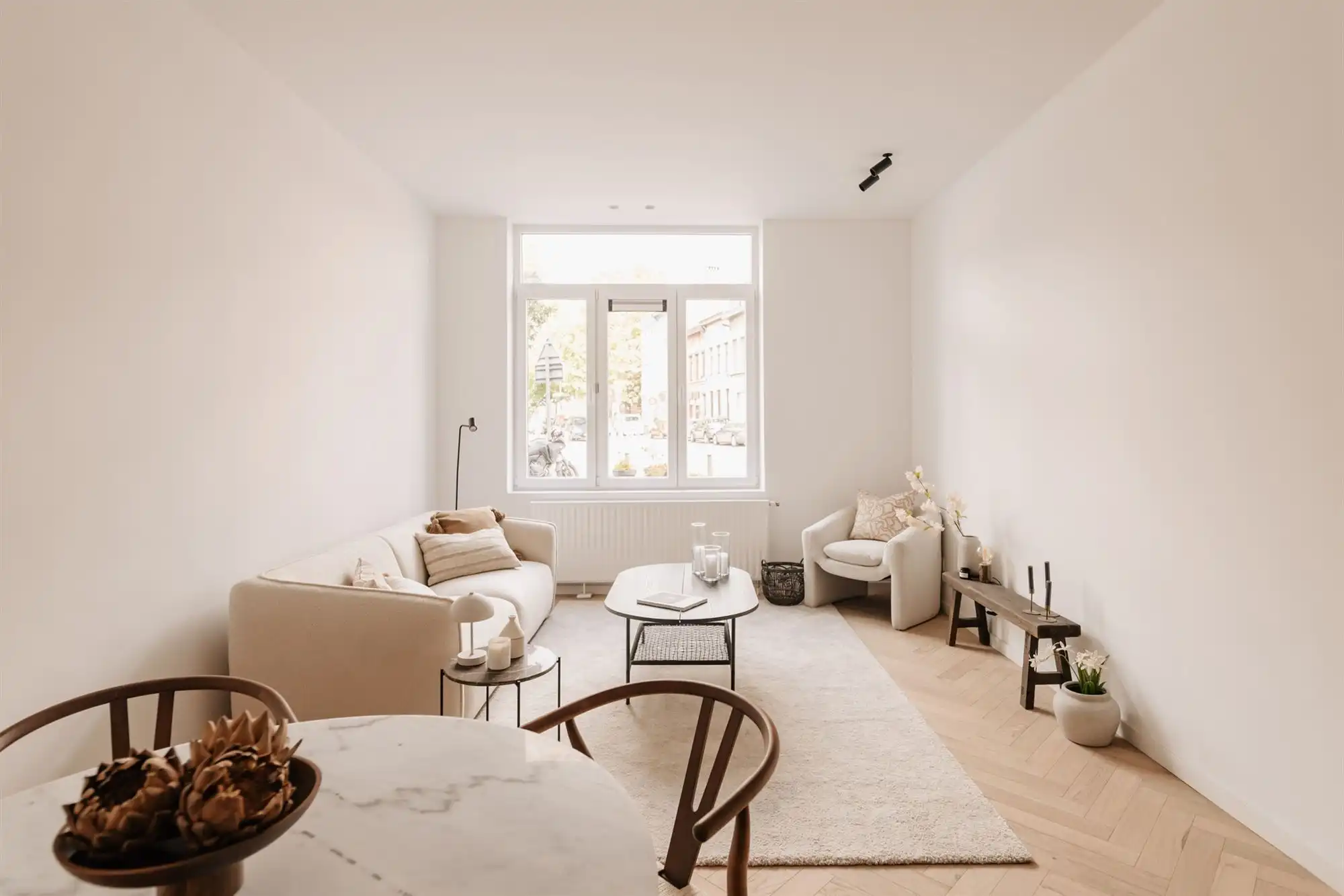 Gerenoveerd appartement met gezellige stadstuin foto 3
