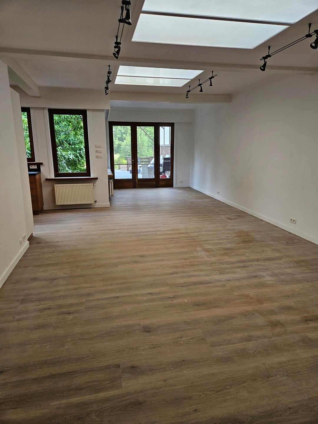 Gerenoveerd appartement met 3 slaapkamers foto 2