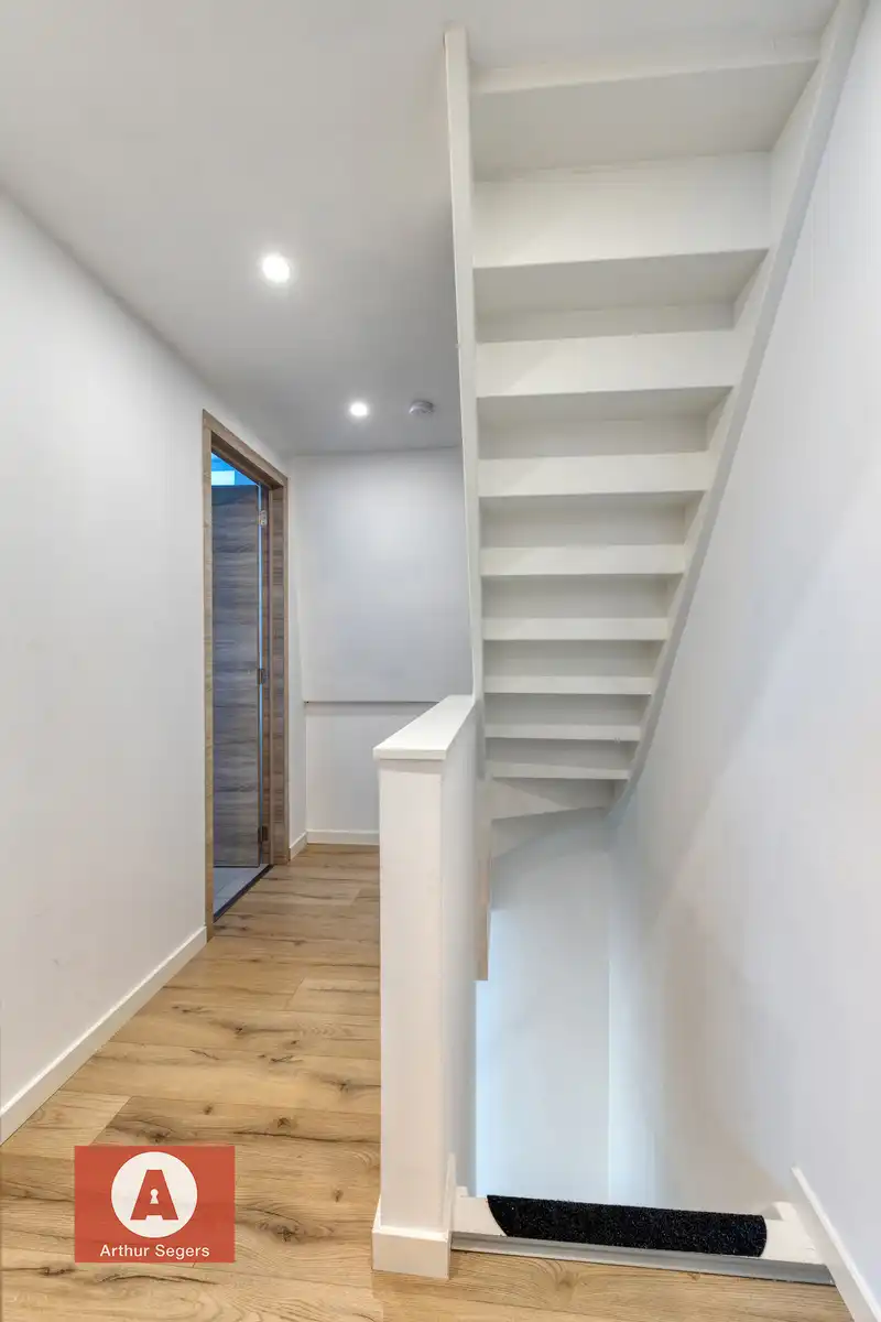 IN OPTIE - Energiezuinige & hedendaagse starters-woning met terras. foto 15