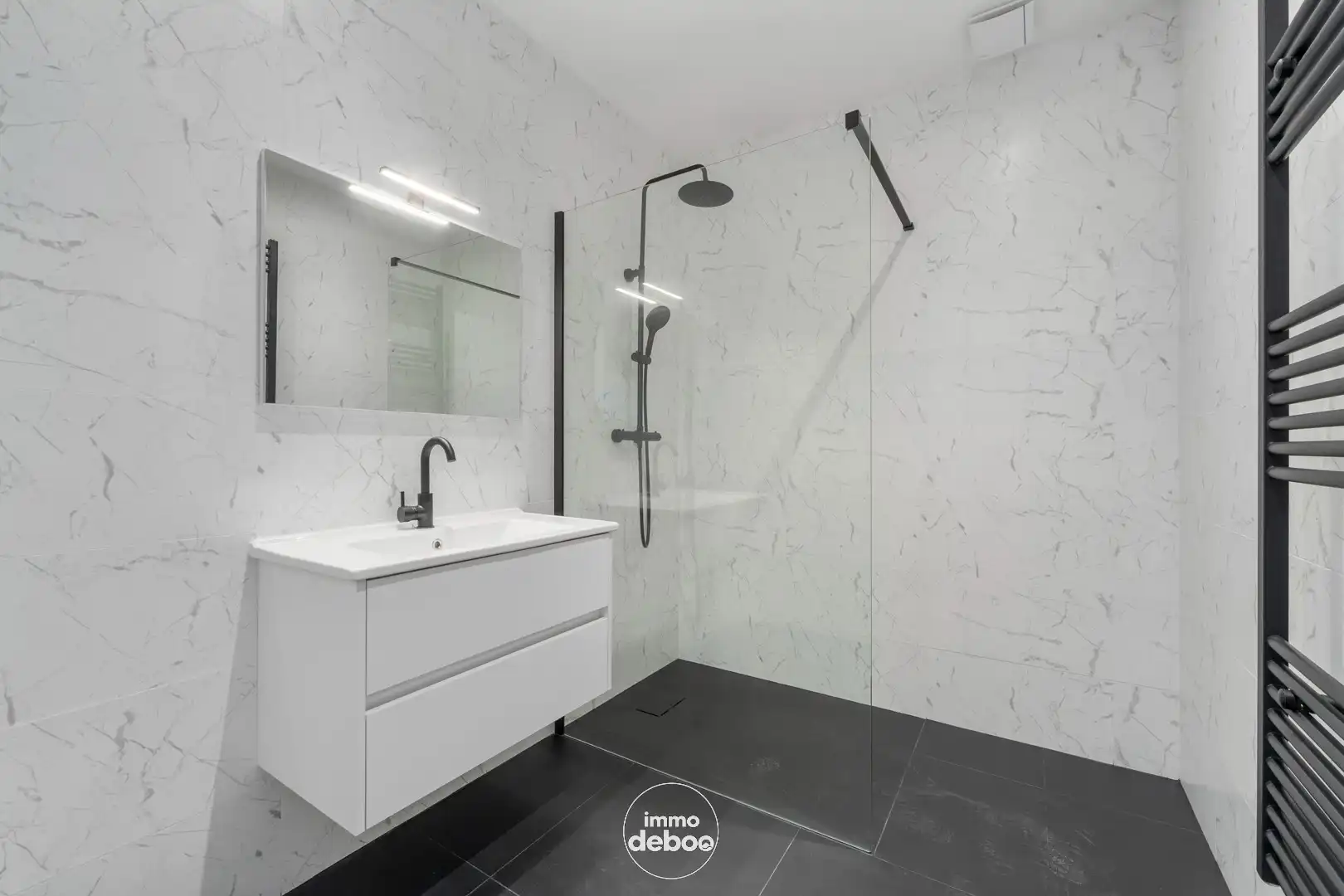 Instapklare bel-etagewoning van 260 m², volledig gerenoveerd in 2024, EPC B en zuidgerichte tuin nabij centrum en zee foto 22