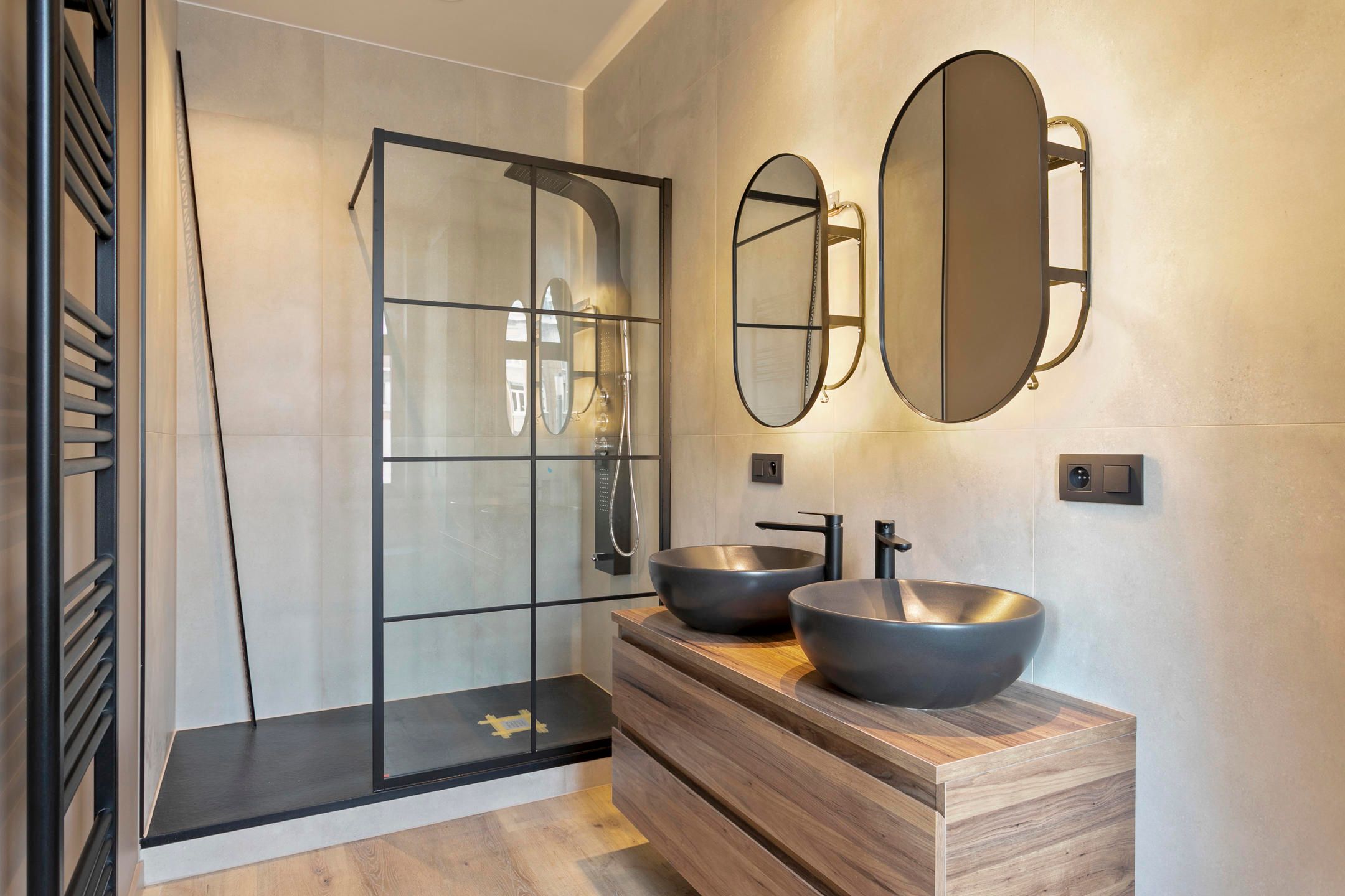 Prachtig high-end renovatieproject - 1 slpk met groot terras foto 13