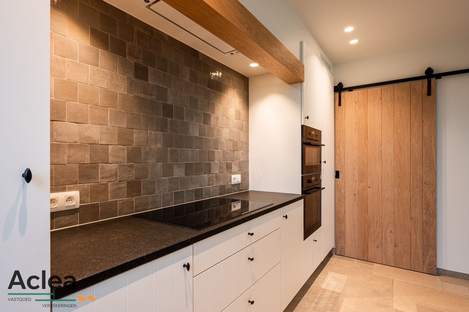 Unieke landelijke nieuwbouw woning met open zichten foto 13