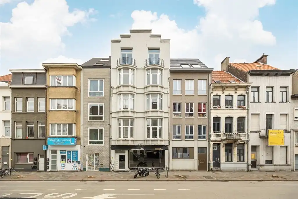 Royale kantoorruimte met grote visibiliteit foto 11