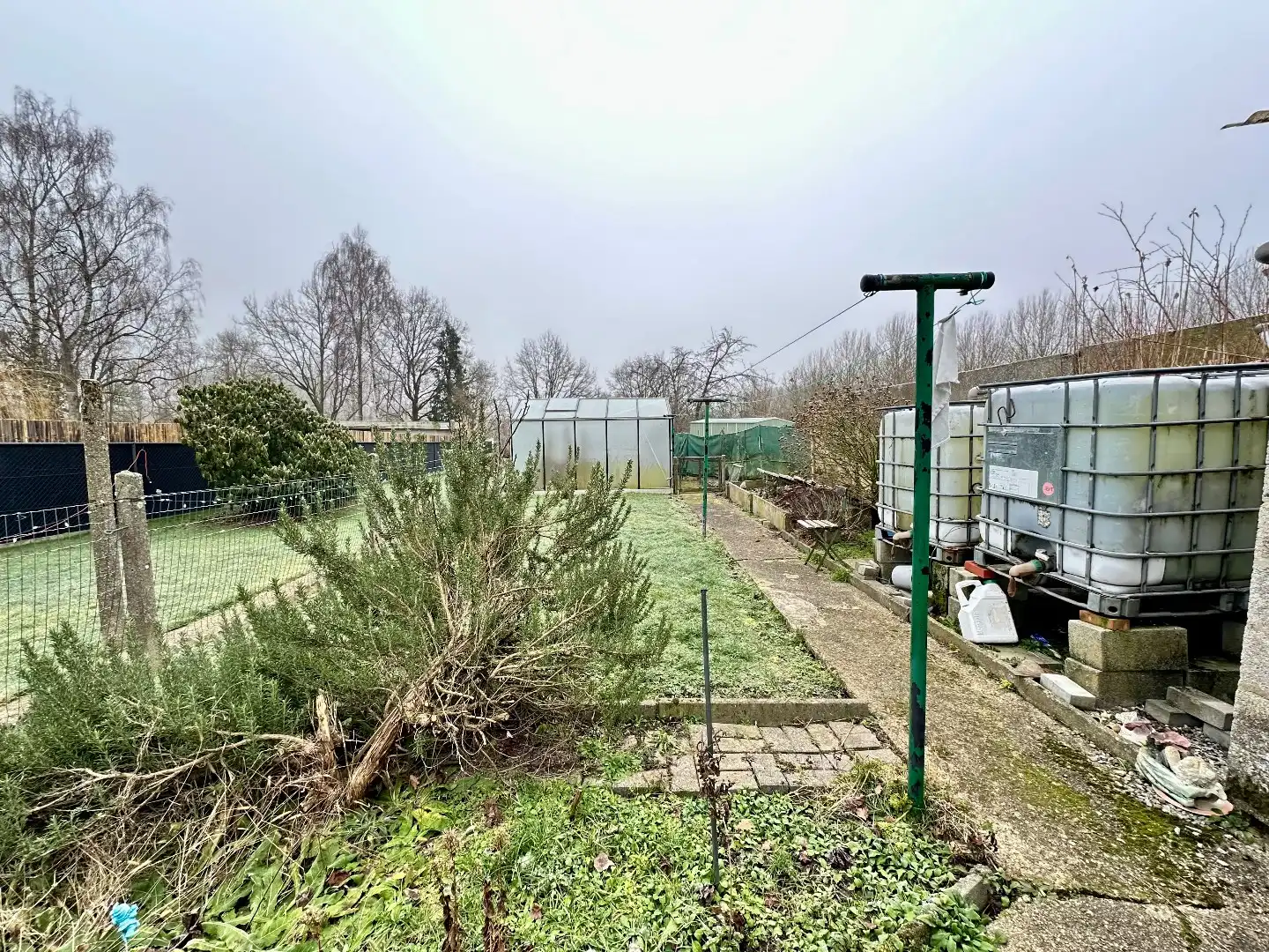 Halfopen woning met ruime tuin in Tongeren foto 15