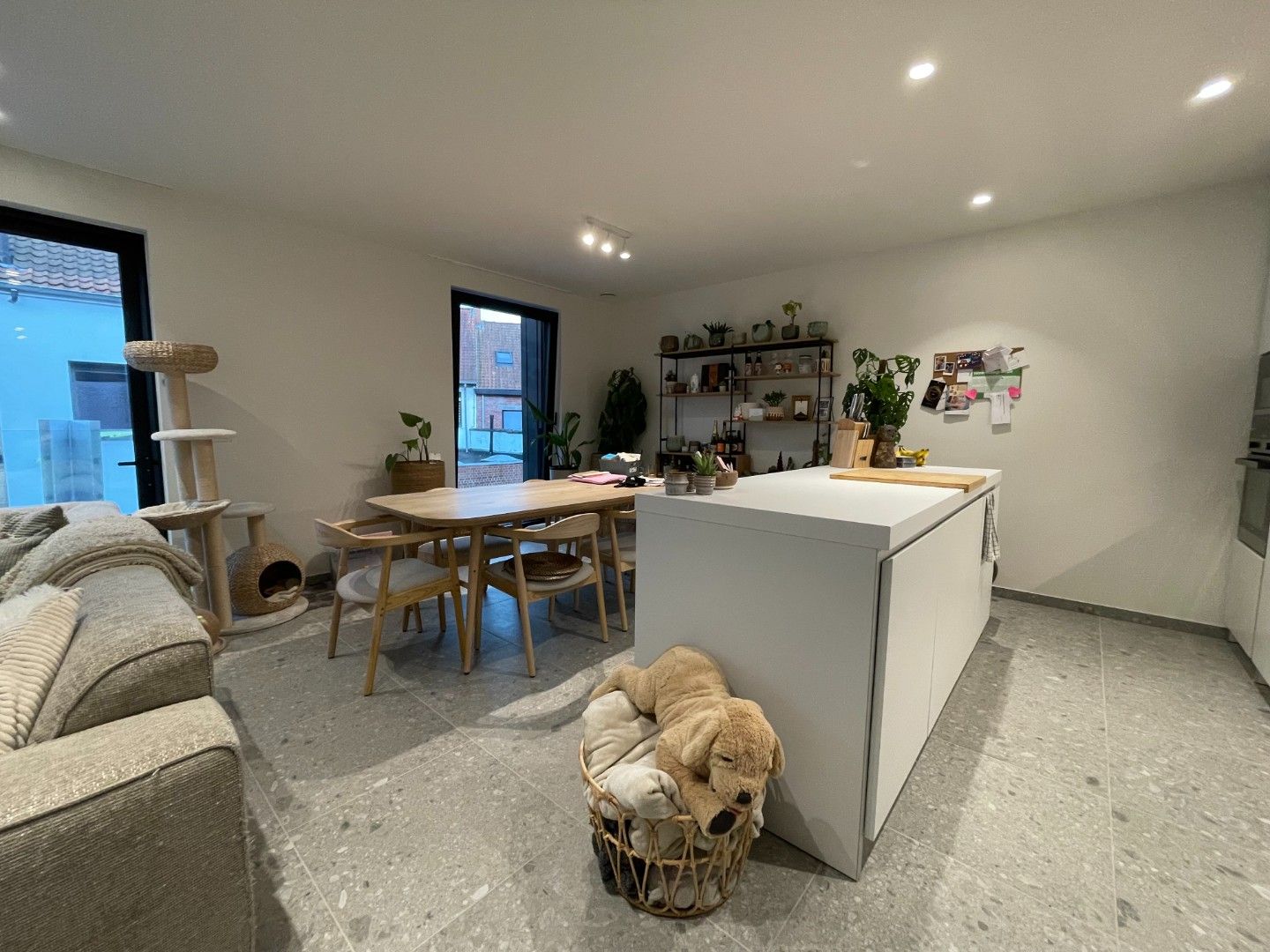 Nieuw luxe appartement centrum Roeselare te huur foto 5