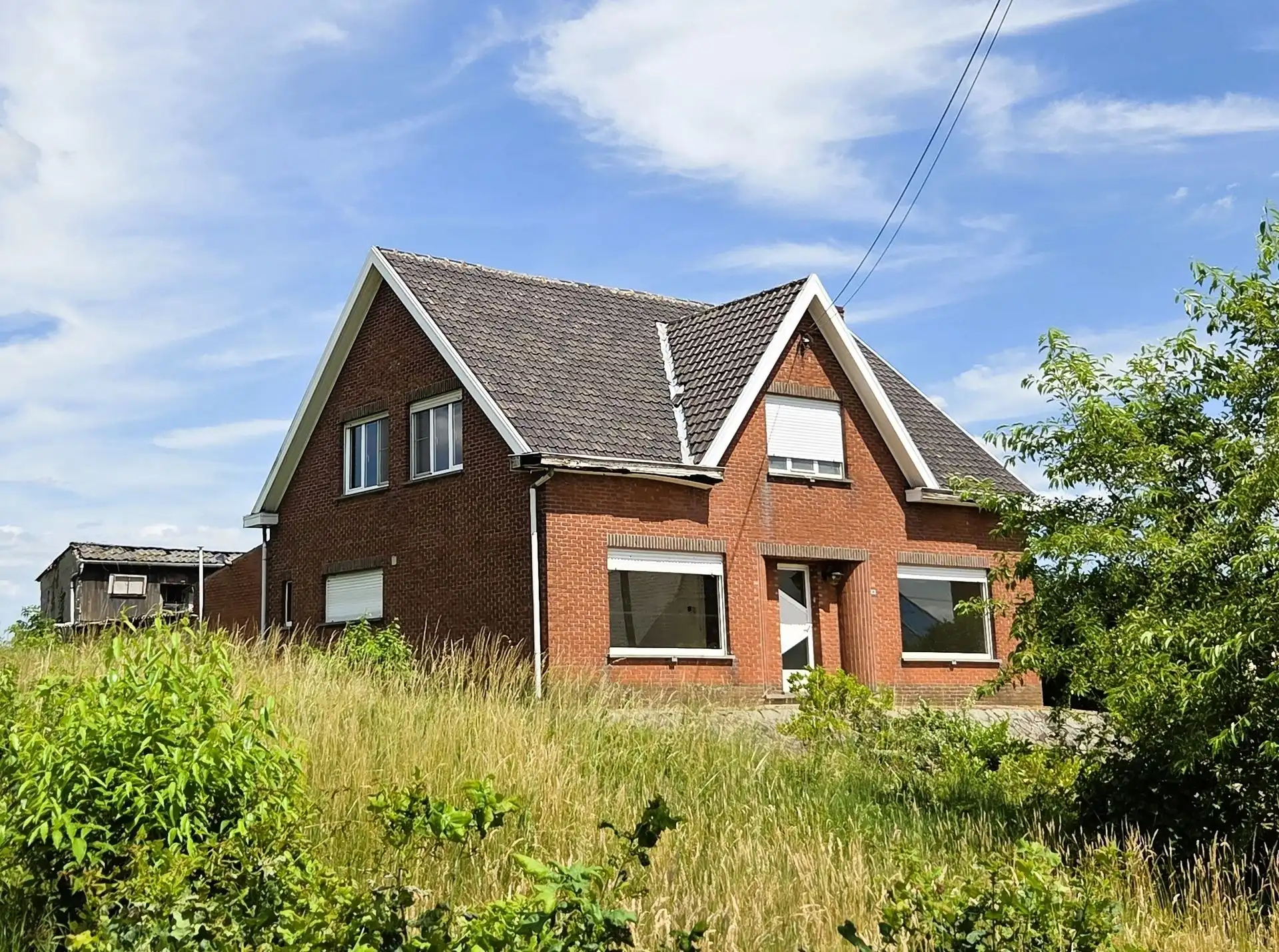 Vrijstaande woning met 4 slks op een perceel van 3135m² met mooi groen verzicht. Toplocatie! foto 15